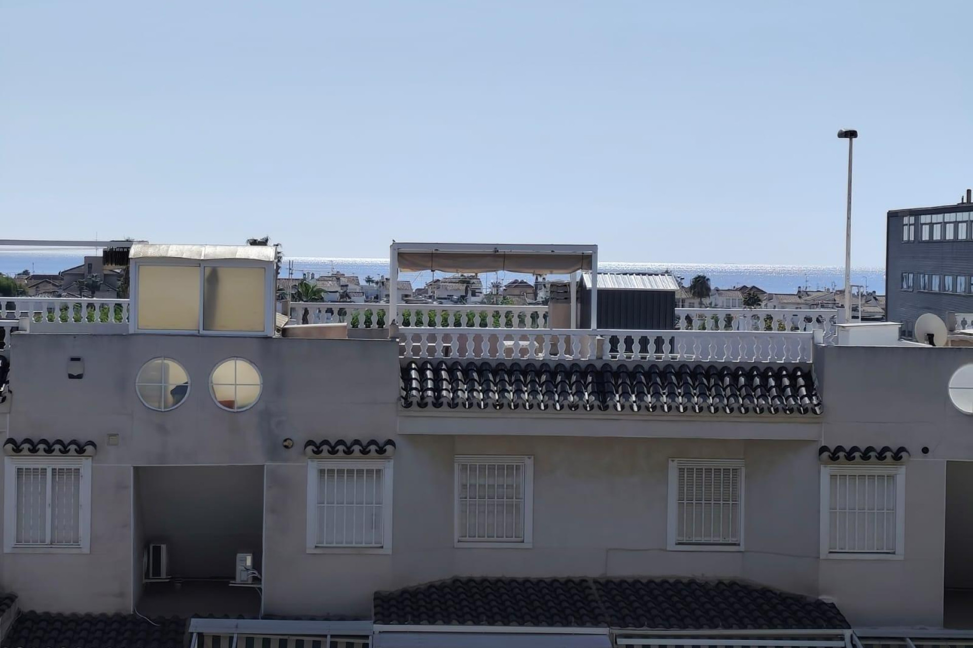 Resale - Bungalow - Groundfloor - Torrevieja - Aguas Nuevas