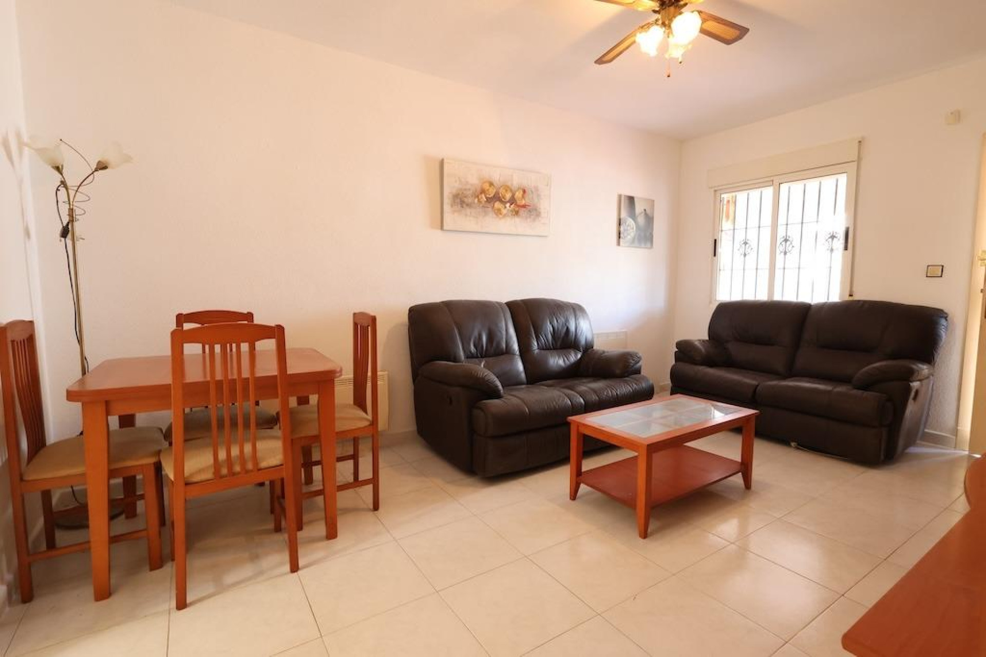 Resale - Bungalow - Groundfloor - Torrevieja - Carrefour