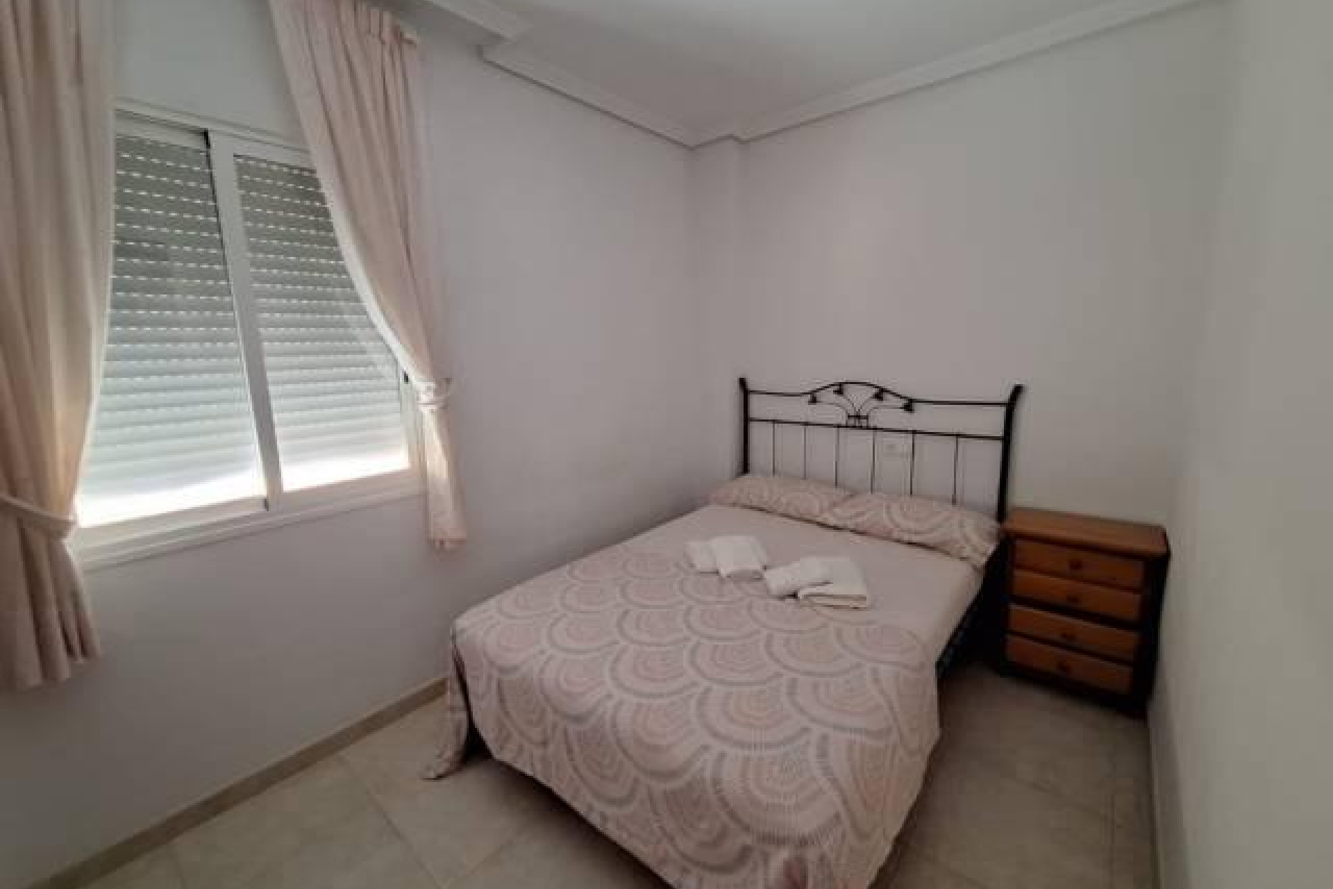 Resale - Bungalow - Groundfloor - Torrevieja - Centro
