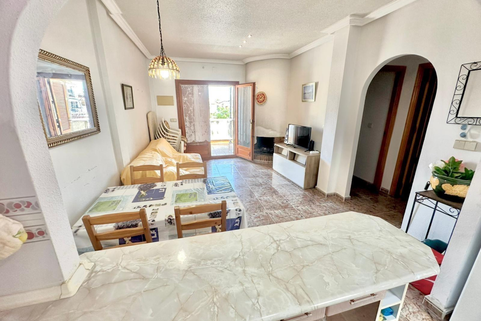 Resale - Bungalow - Groundfloor - Torrevieja - Centro