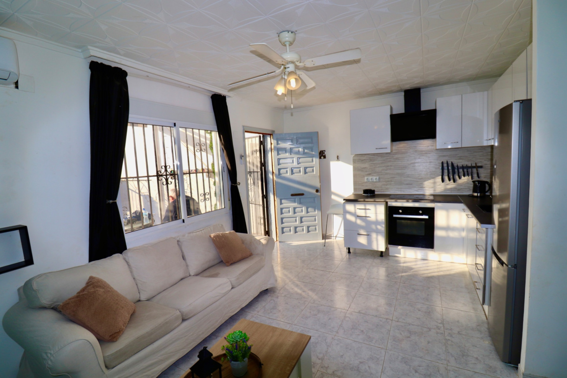 Resale - Bungalow - Groundfloor - Torrevieja - El Chaparral