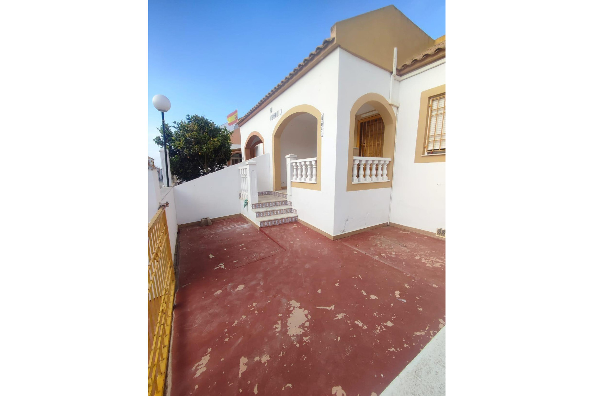 Resale - Bungalow - Groundfloor - Torrevieja - La Siesta - El Salado - Torreta