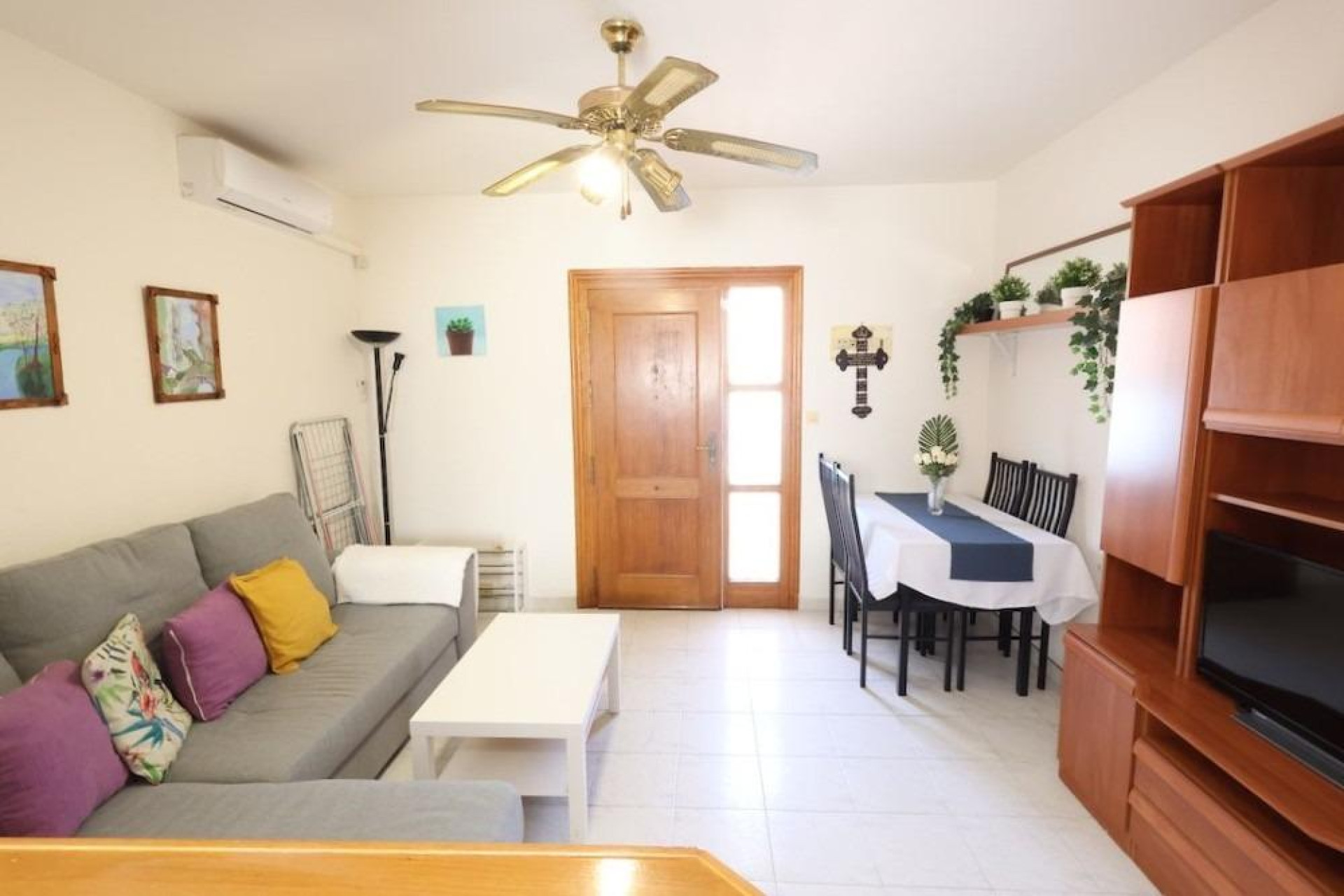 Resale - Bungalow - Groundfloor - Torrevieja - La Siesta - El Salado - Torreta