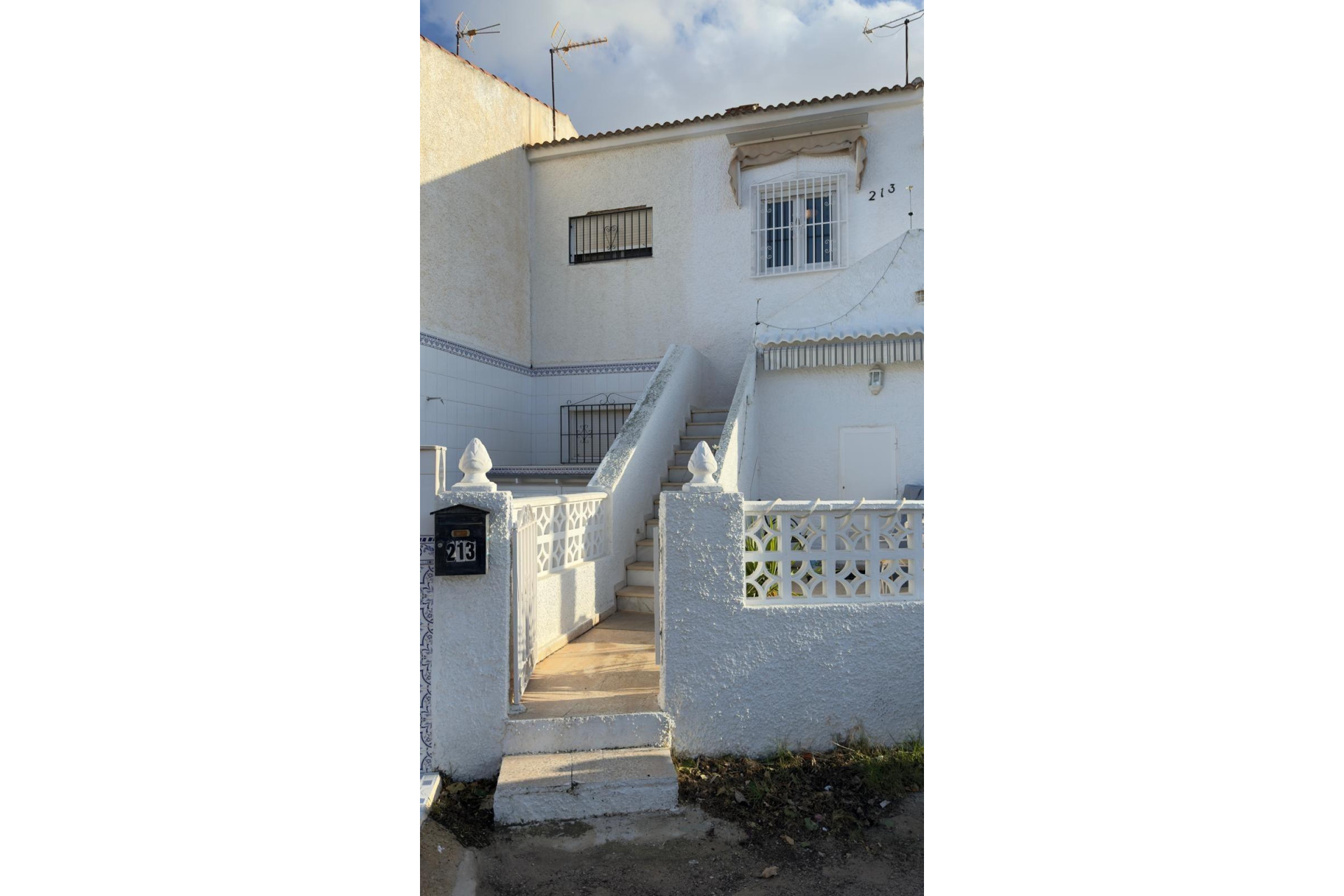 Resale - Bungalow - Groundfloor - Torrevieja - La Siesta - El Salado - Torreta