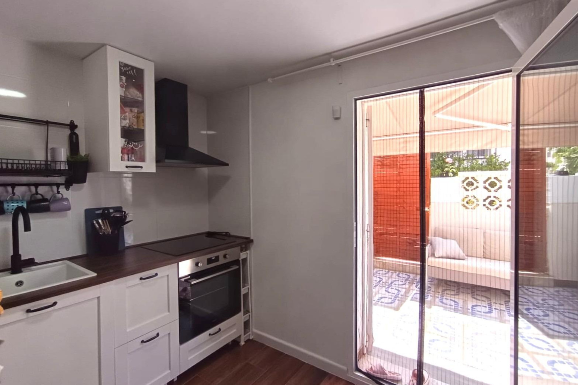 Resale - Bungalow - Groundfloor - Torrevieja - La Siesta - El Salado - Torreta