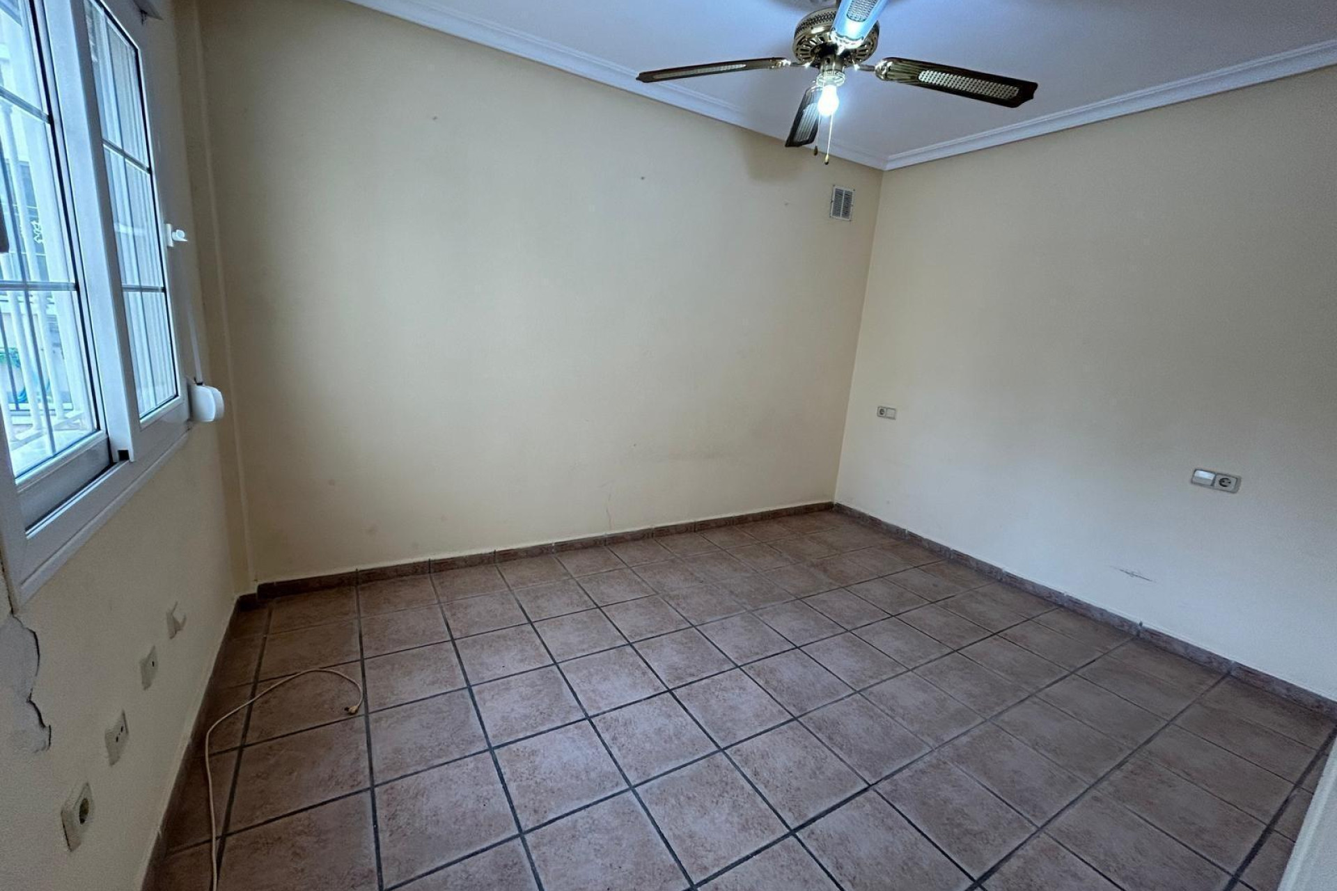 Resale - Bungalow - Groundfloor - Torrevieja - La siesta