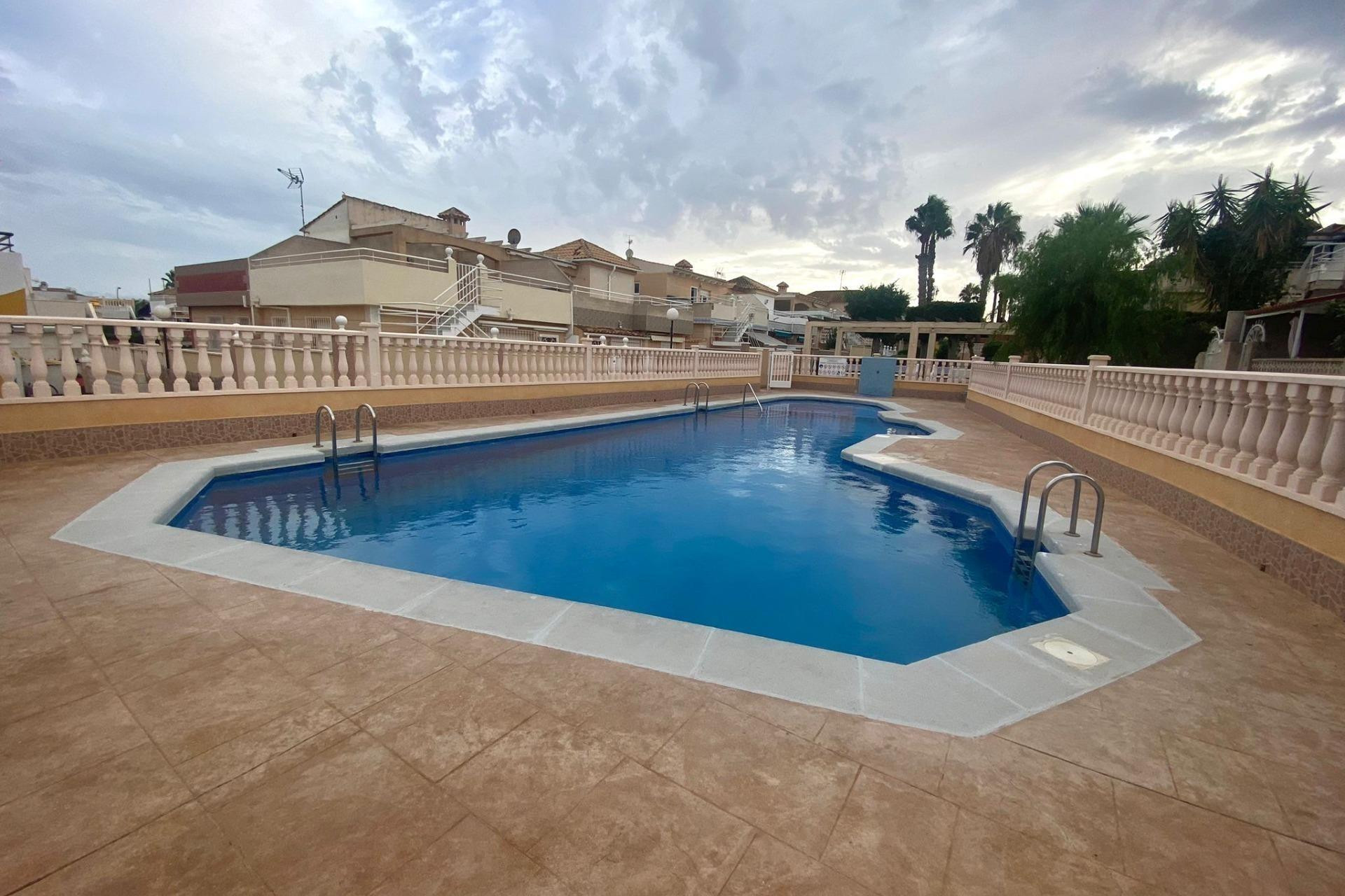 Resale - Bungalow - Groundfloor - Torrevieja - Los altos