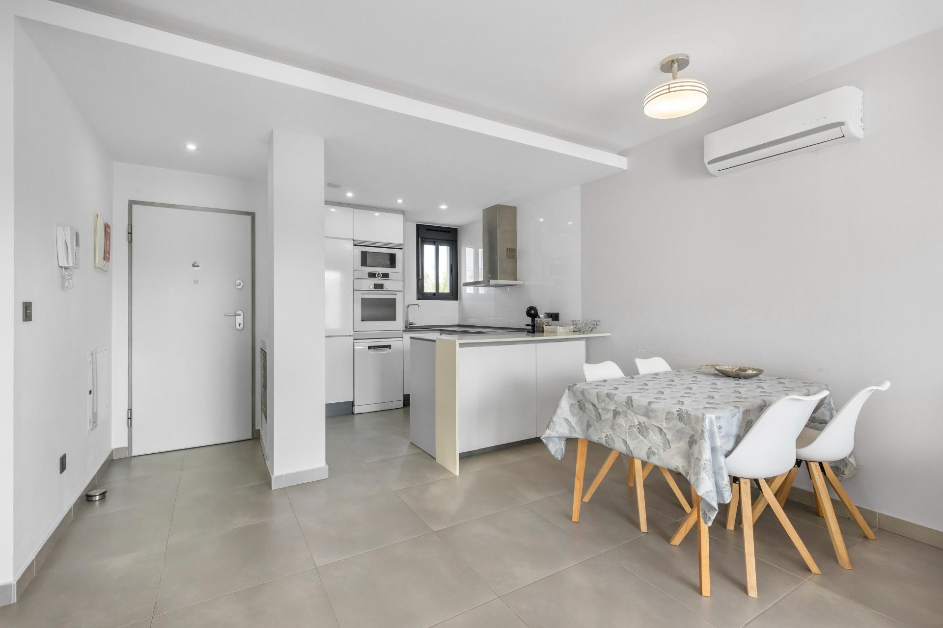 Resale - Bungalow - Groundfloor - Torrevieja - Los Balcones - Los Altos del Edén