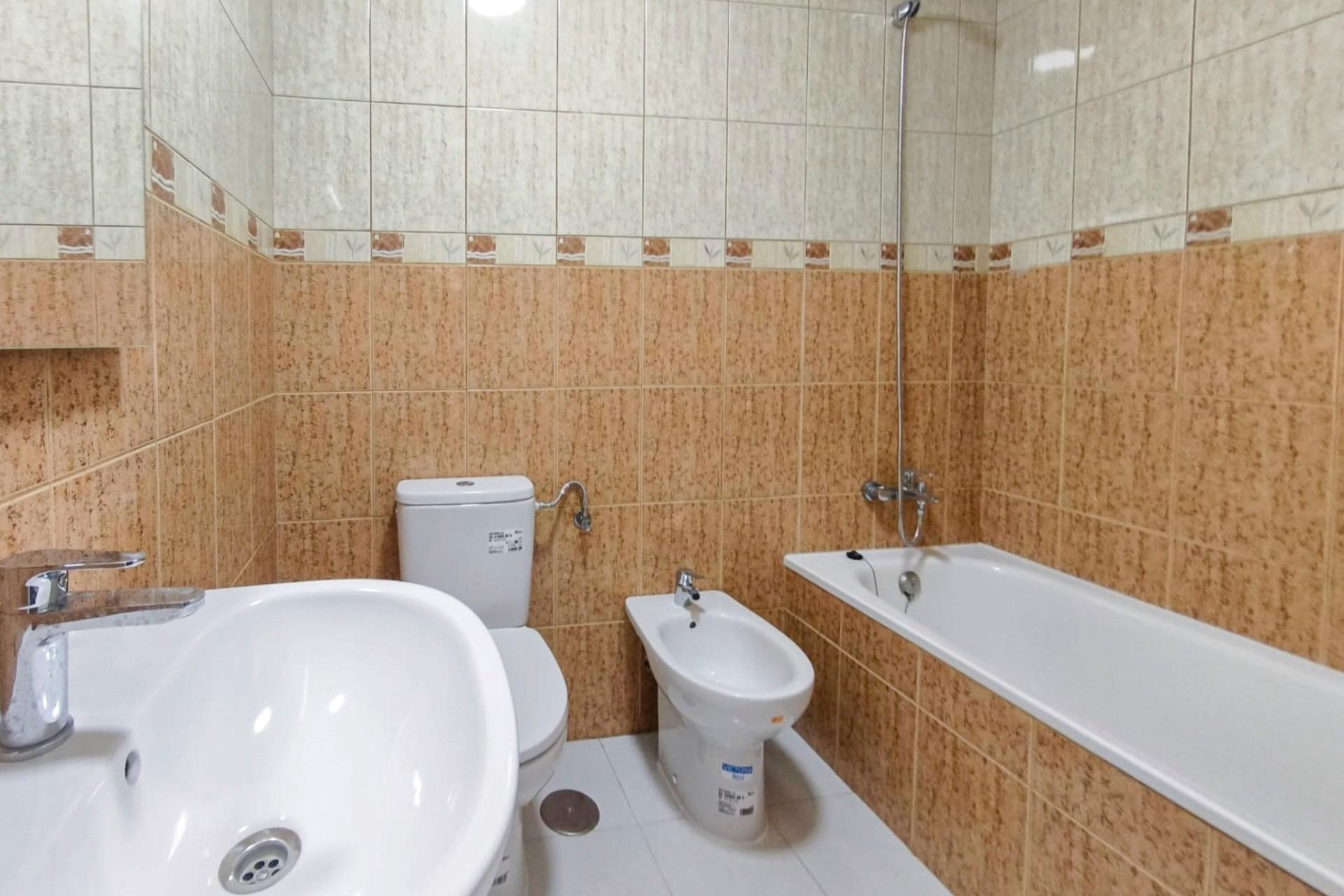 Resale - Bungalow - Groundfloor - Torrevieja - Los balcones
