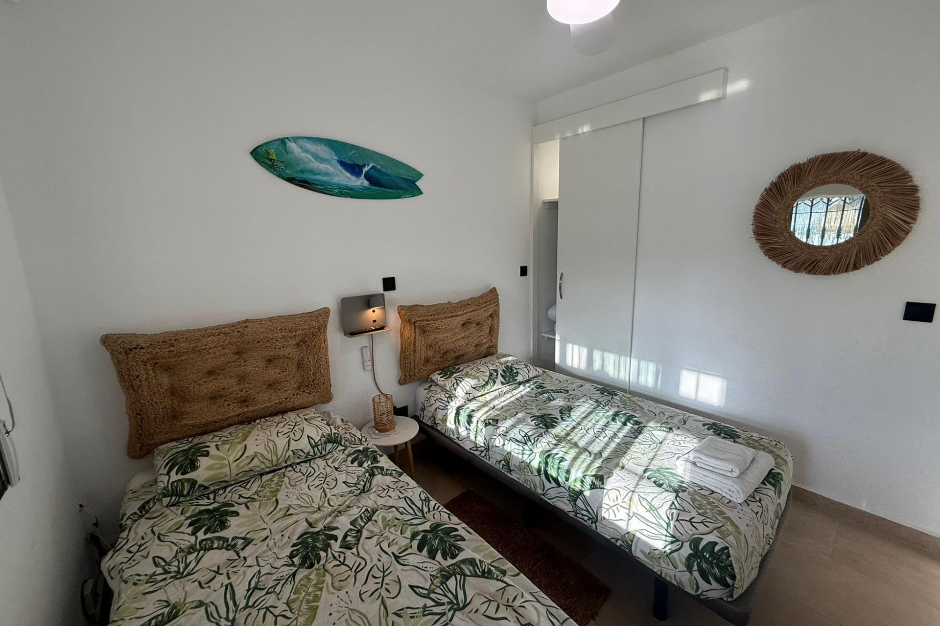 Resale - Bungalow - Groundfloor - Torrevieja - Miramar - Torre del Moro