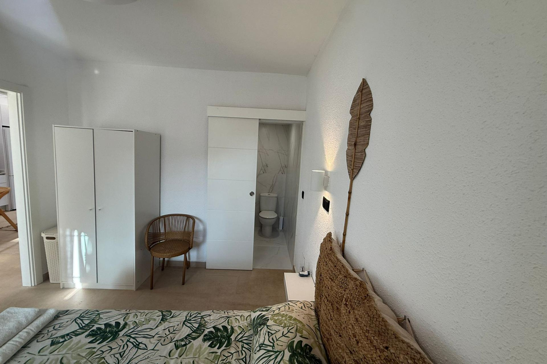 Resale - Bungalow - Groundfloor - Torrevieja - Miramar - Torre del Moro