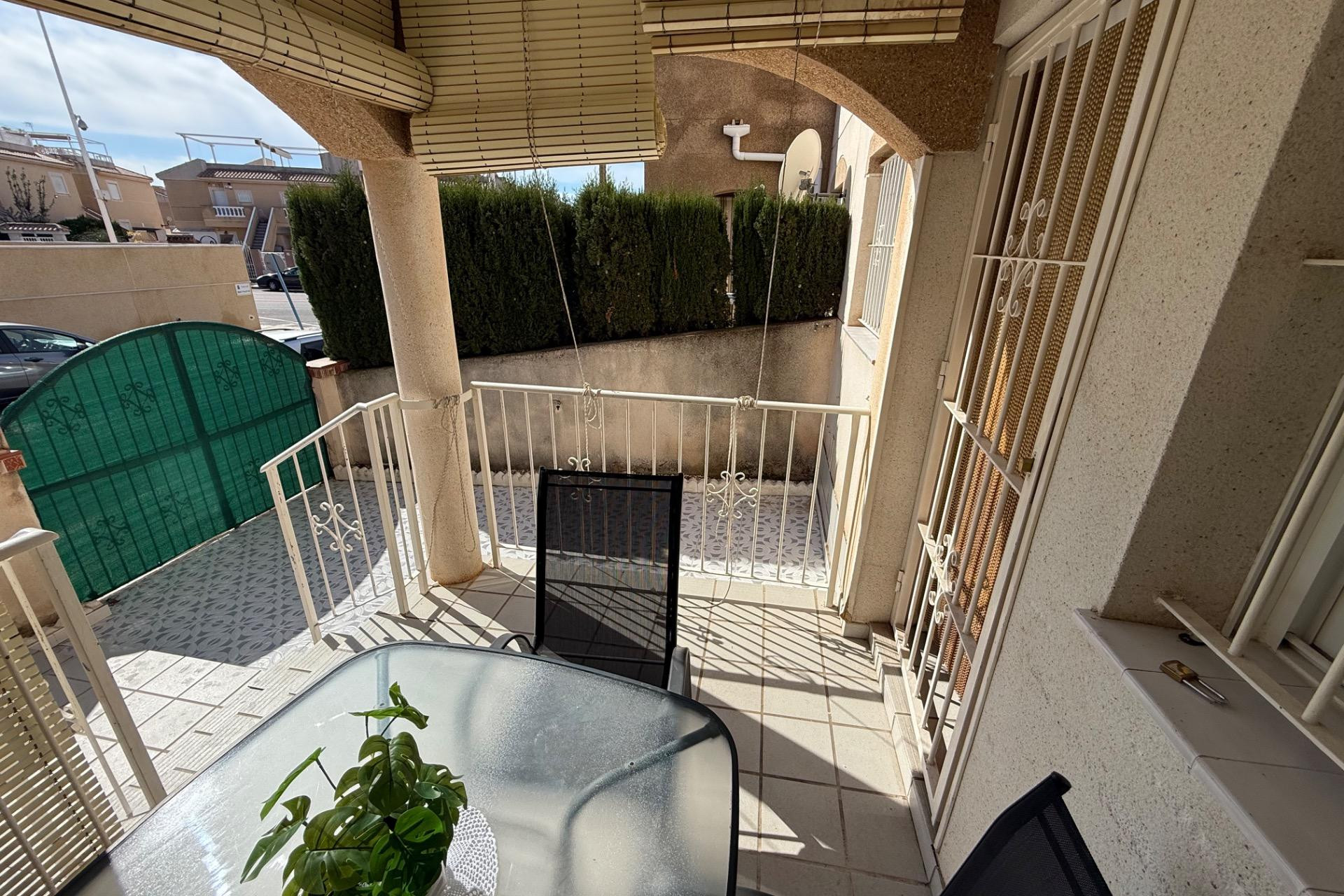 Resale - Bungalow - Groundfloor - Torrevieja - Parque las naciones