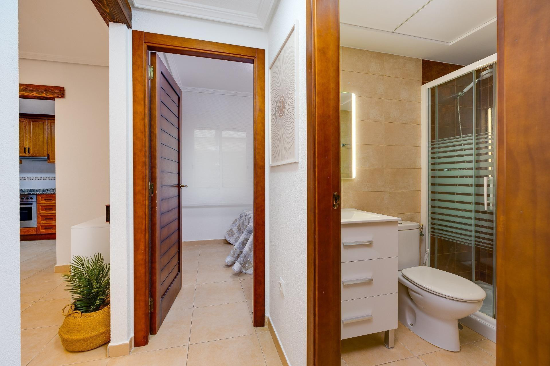 Resale - Bungalow - Groundfloor - Torrevieja - Parque las naciones