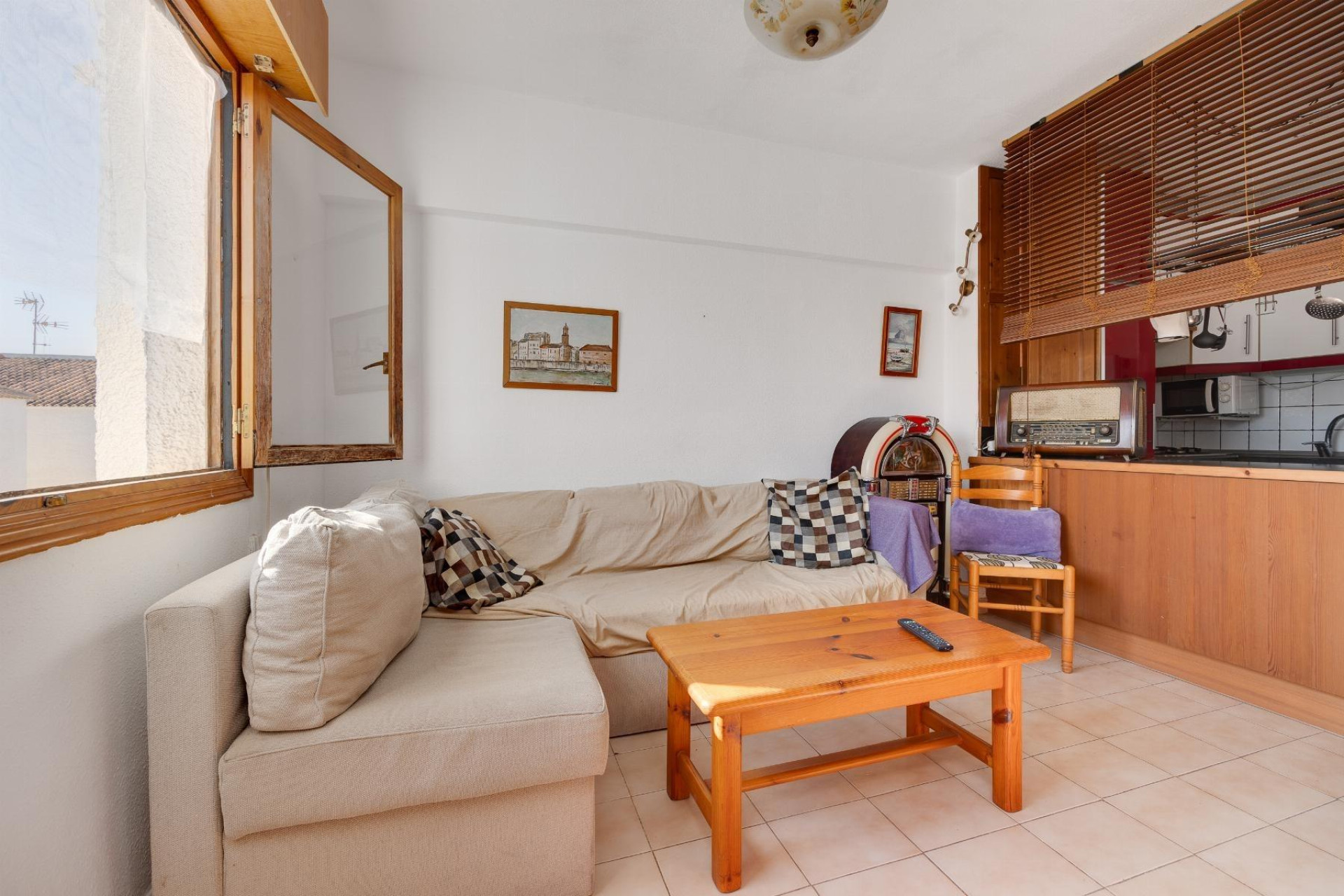 Resale - Bungalow - Groundfloor - Torrevieja - Playa de los Naufragos