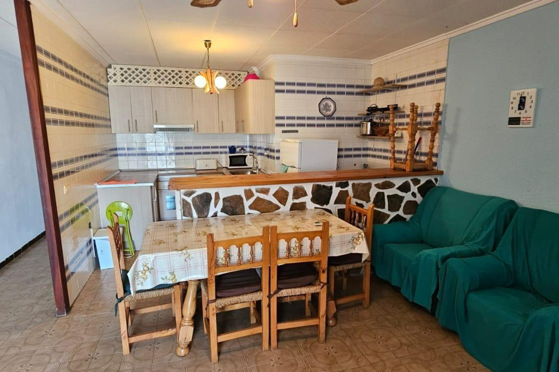 Resale - Bungalow - Groundfloor - Torrevieja - Playa de los Naufragos