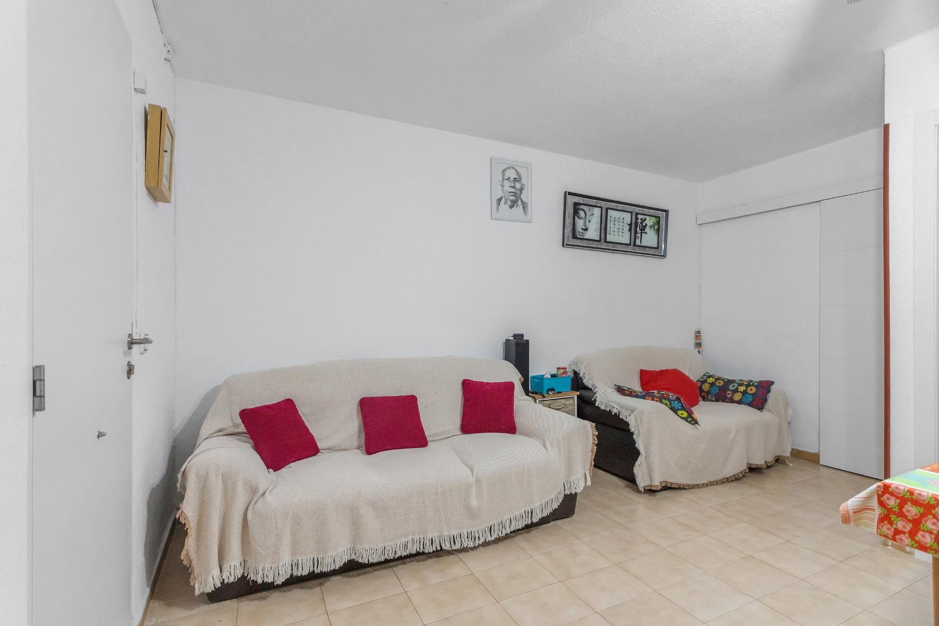 Resale - Bungalow - Groundfloor - Torrevieja - Playa de los Naufragos