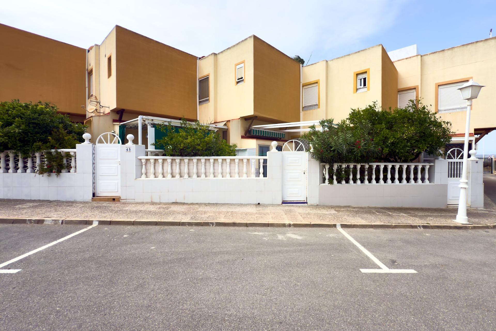 Resale - Bungalow - Groundfloor - Torrevieja - Torreblanca