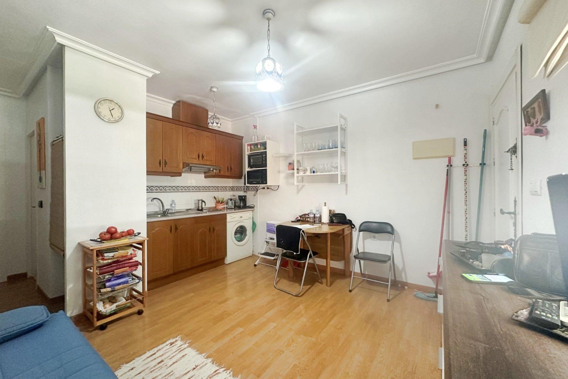 Resale - Bungalow - Groundfloor - Torrevieja - Torreblanca
