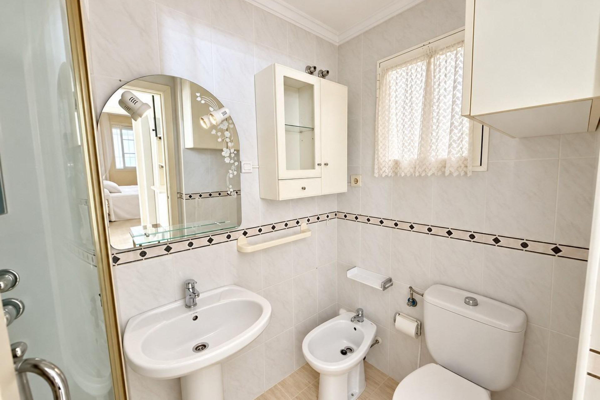 Resale - Bungalow - Groundfloor - Torrevieja - Torreblanca