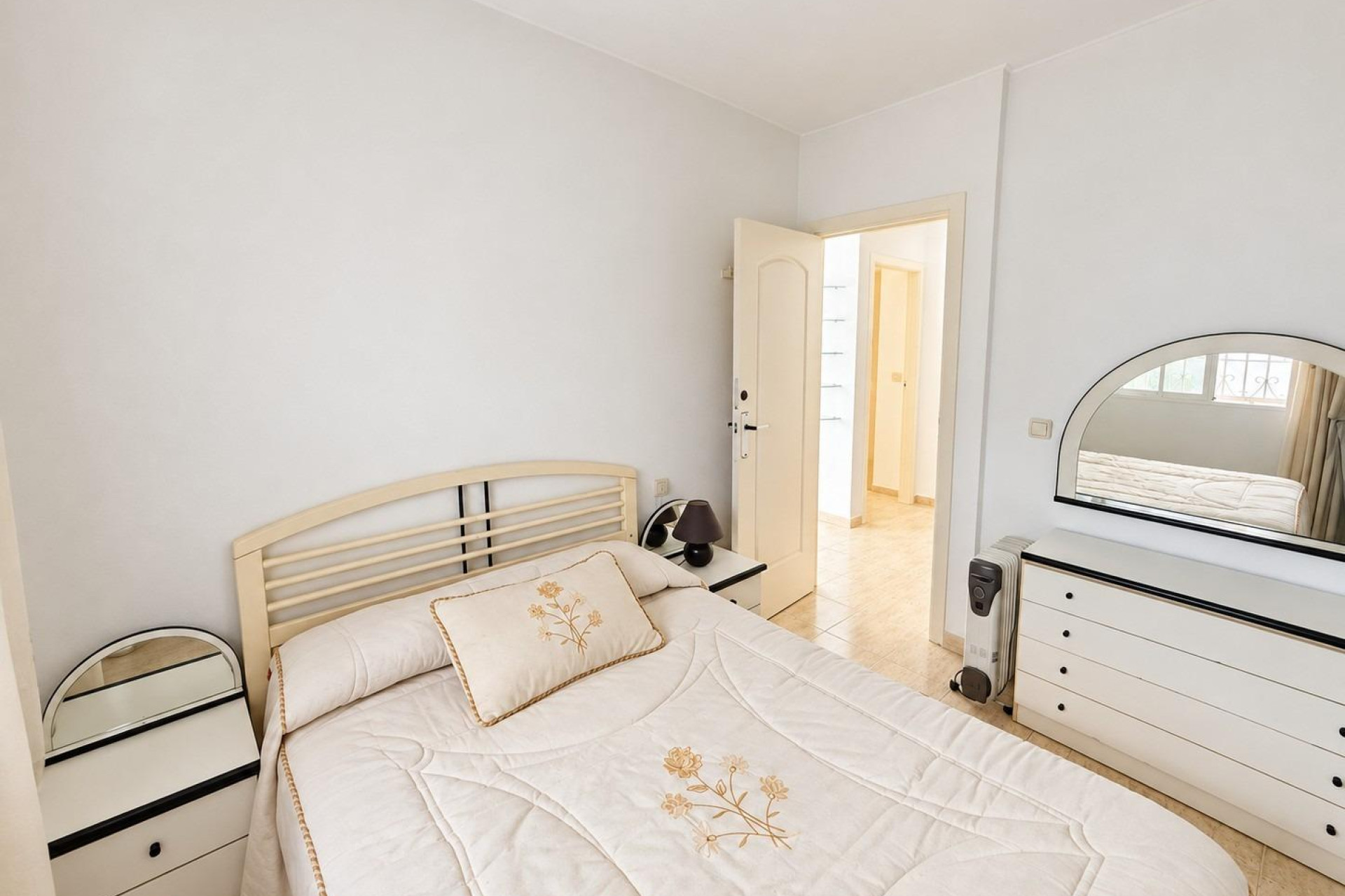 Resale - Bungalow - Groundfloor - Torrevieja - Torreblanca