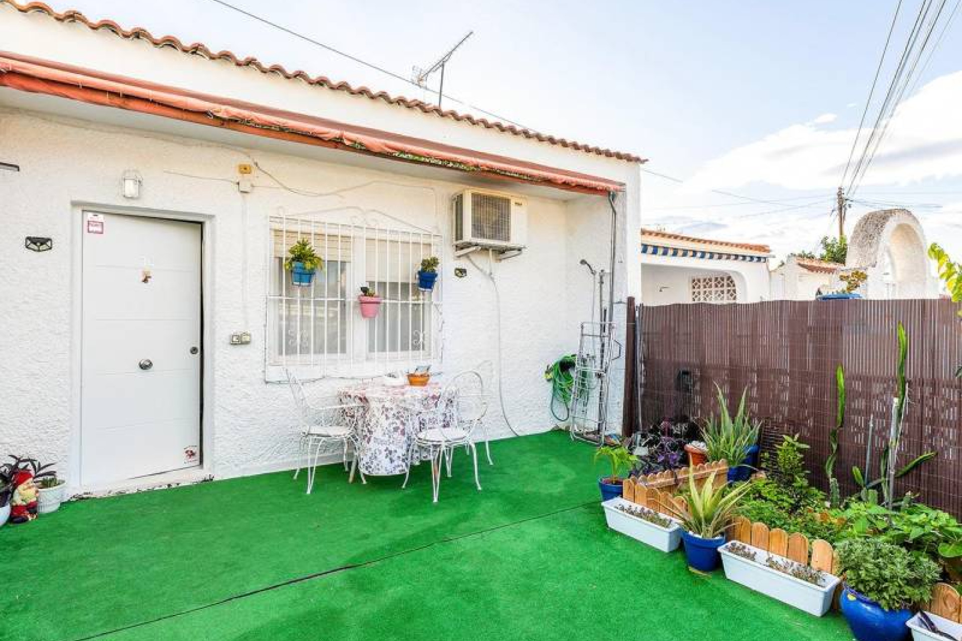 Resale - Bungalow - Groundfloor - Torrevieja - Torretas