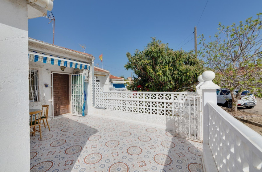 Resale - Bungalow - Groundfloor - Torrevieja - Torretas