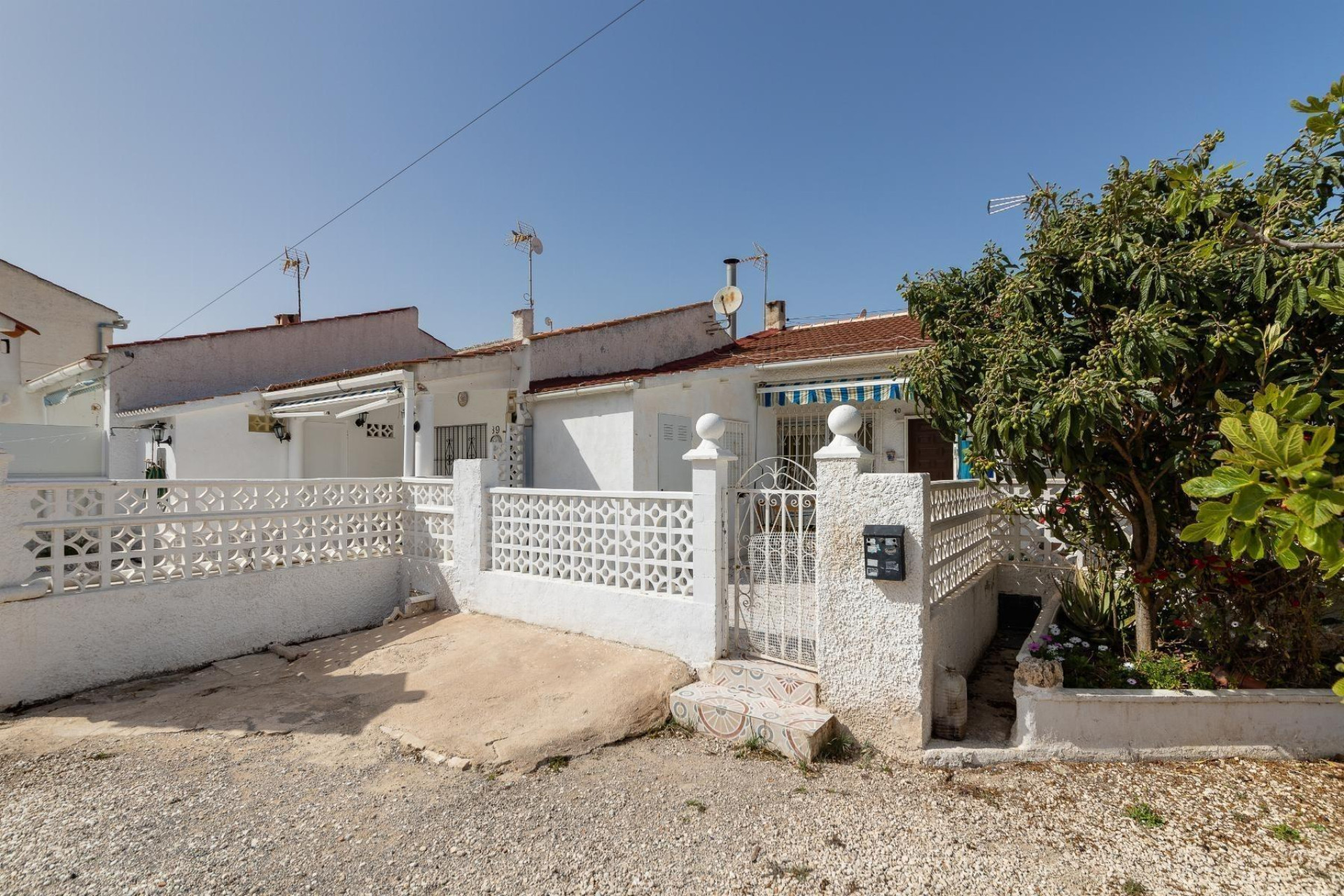 Resale - Bungalow - Groundfloor - Torrevieja - Torretas