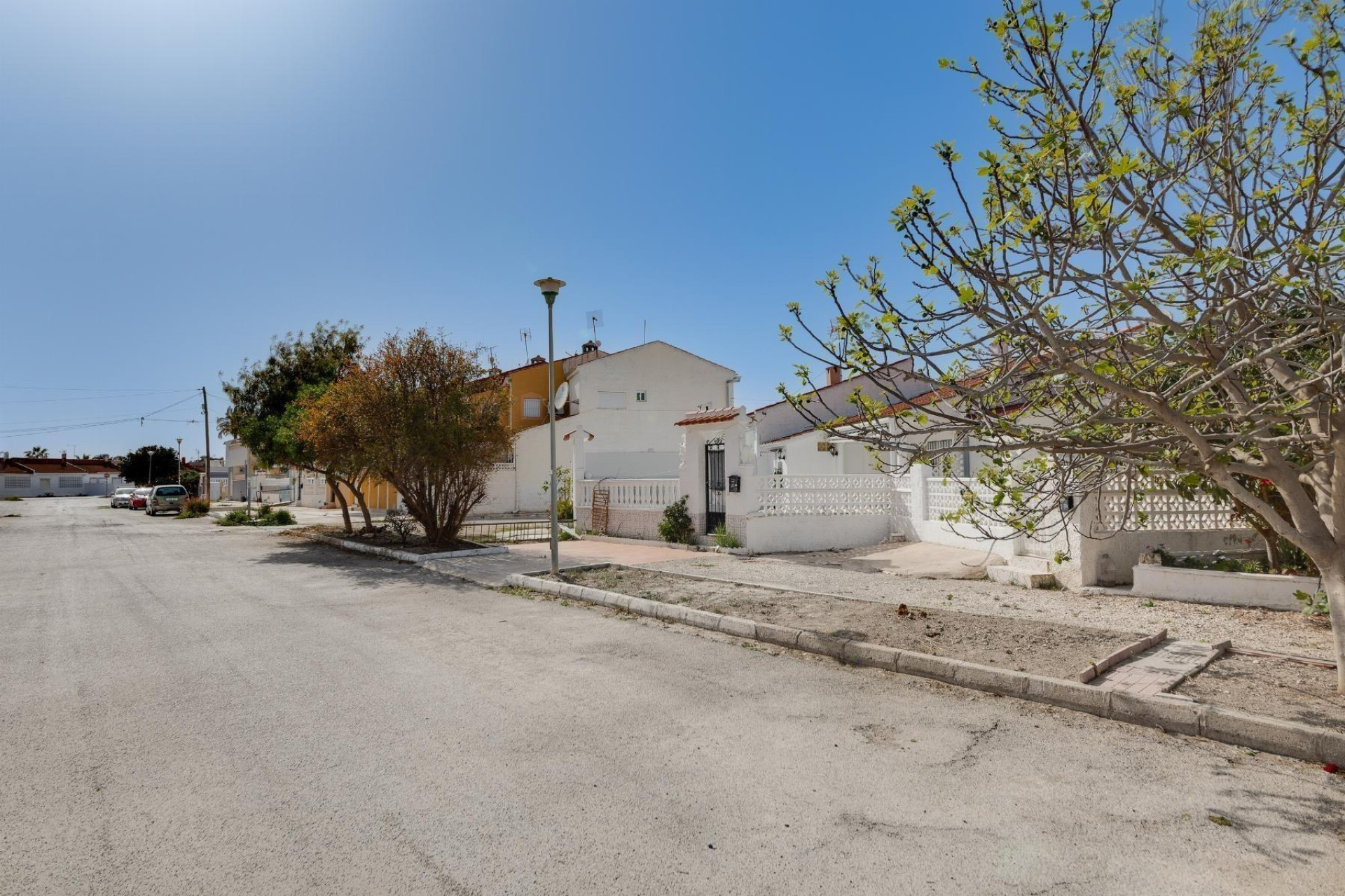 Resale - Bungalow - Groundfloor - Torrevieja - Torretas