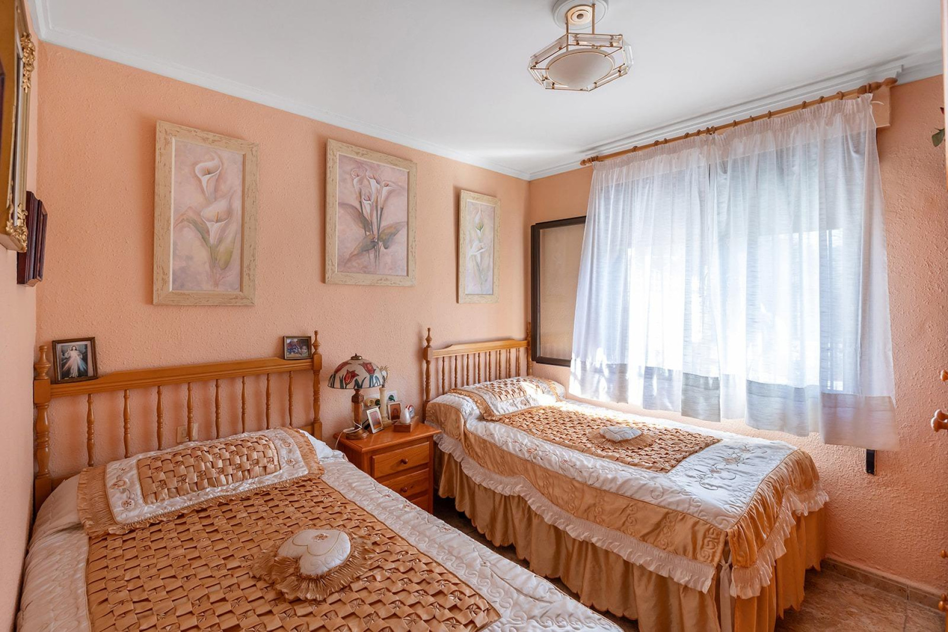 Resale - Bungalow - Groundfloor - Torrevieja - Torretas