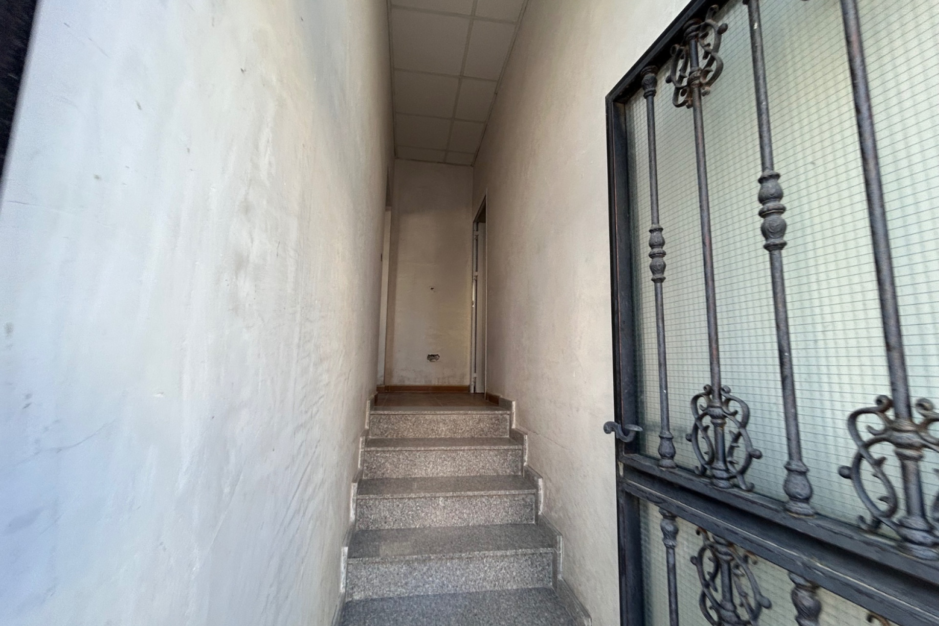 Resale - Business - Jacarilla