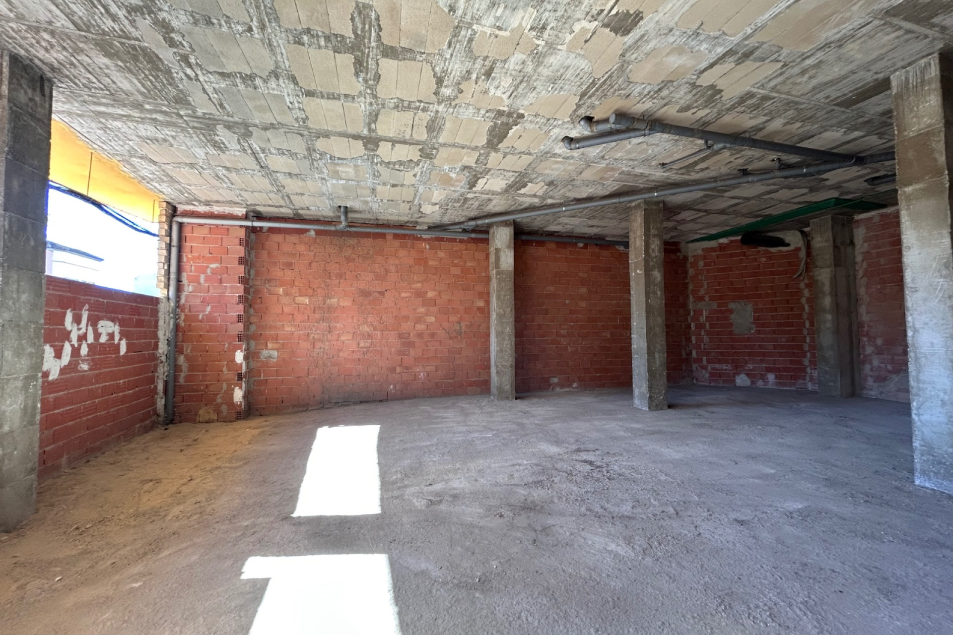 Resale - Business - Jacarilla