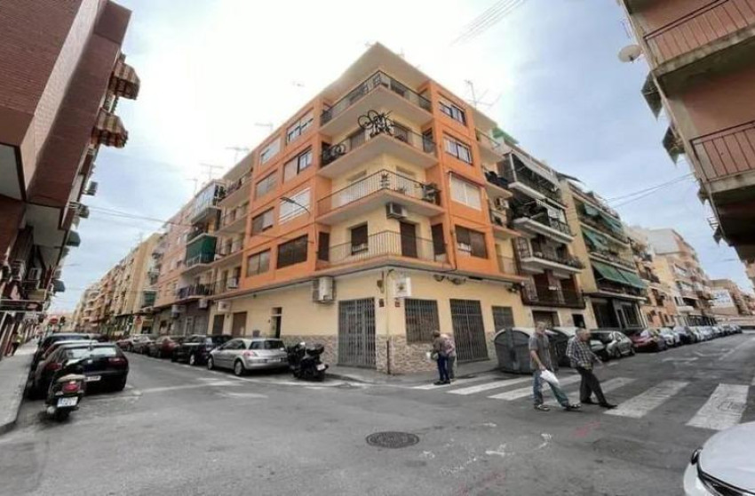 Resale - Commercial - Alicante - Altozano