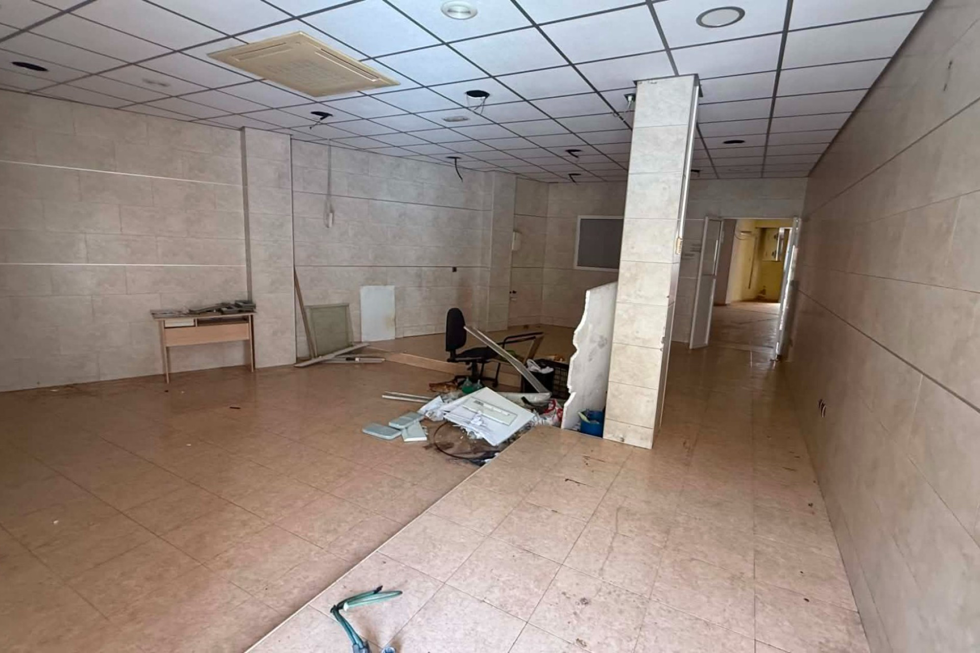 Resale - Commercial - Almoradí