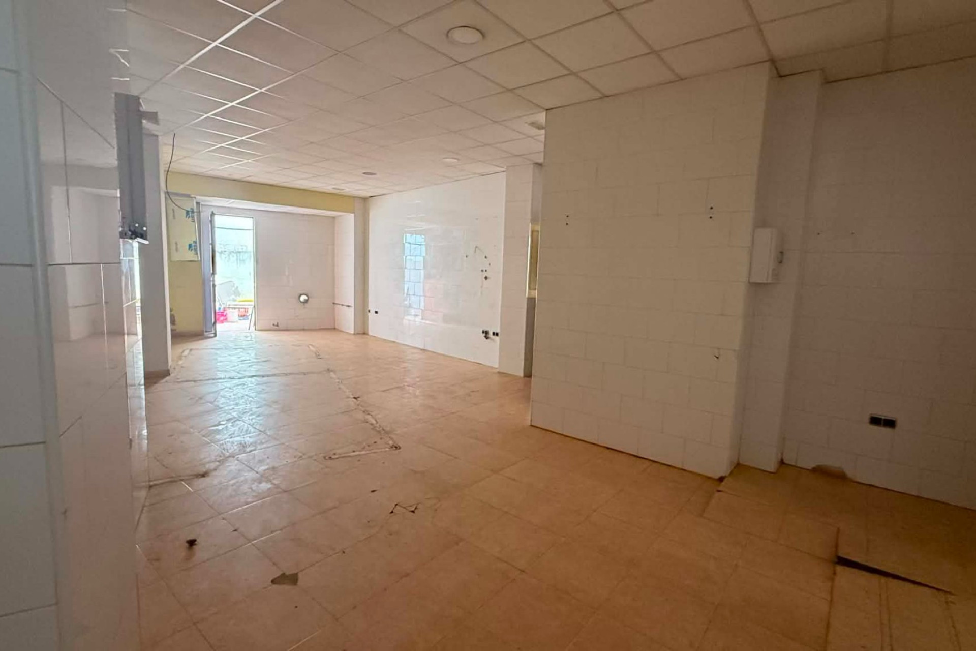 Resale - Commercial - Almoradí