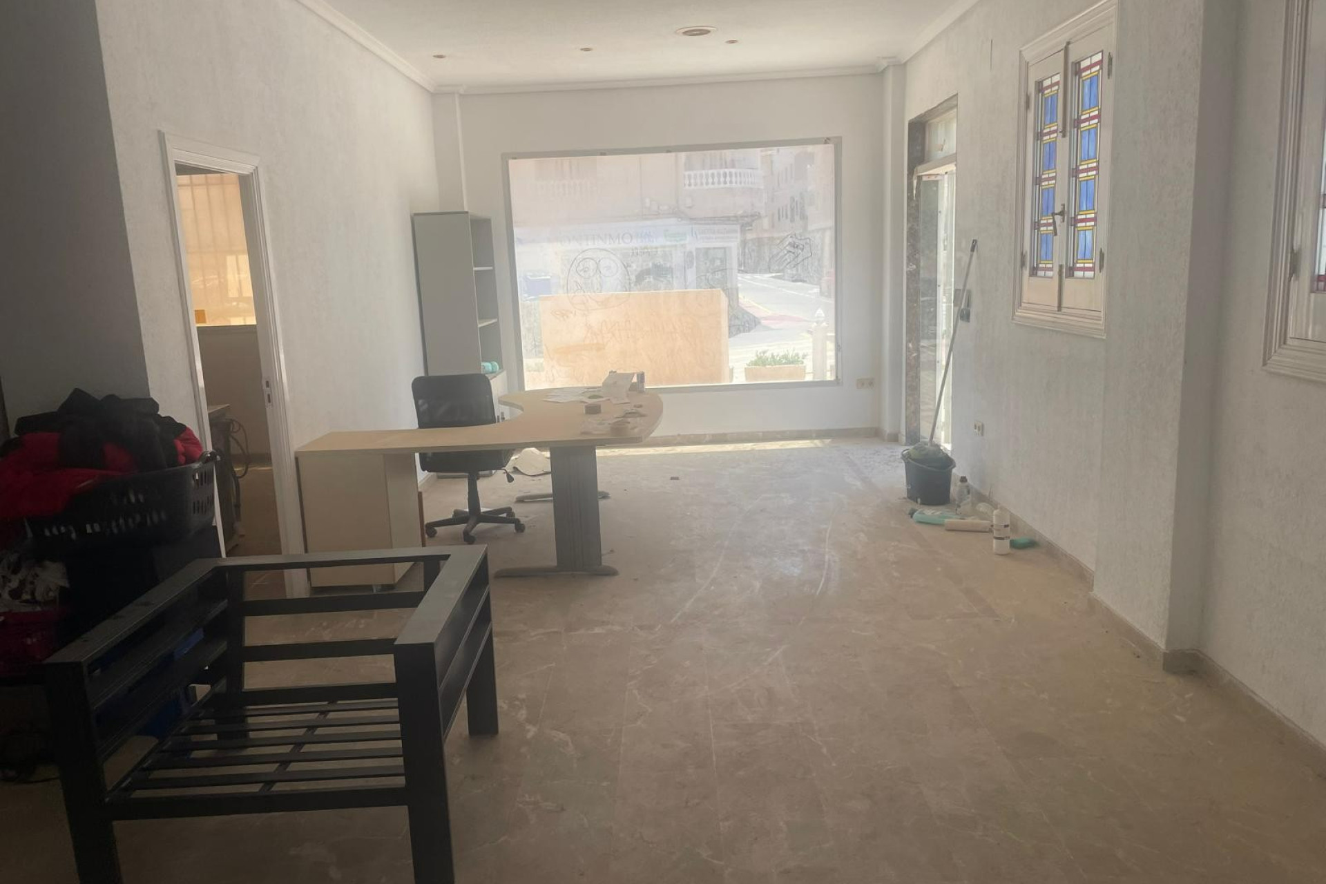 Resale - Commercial - La Mata