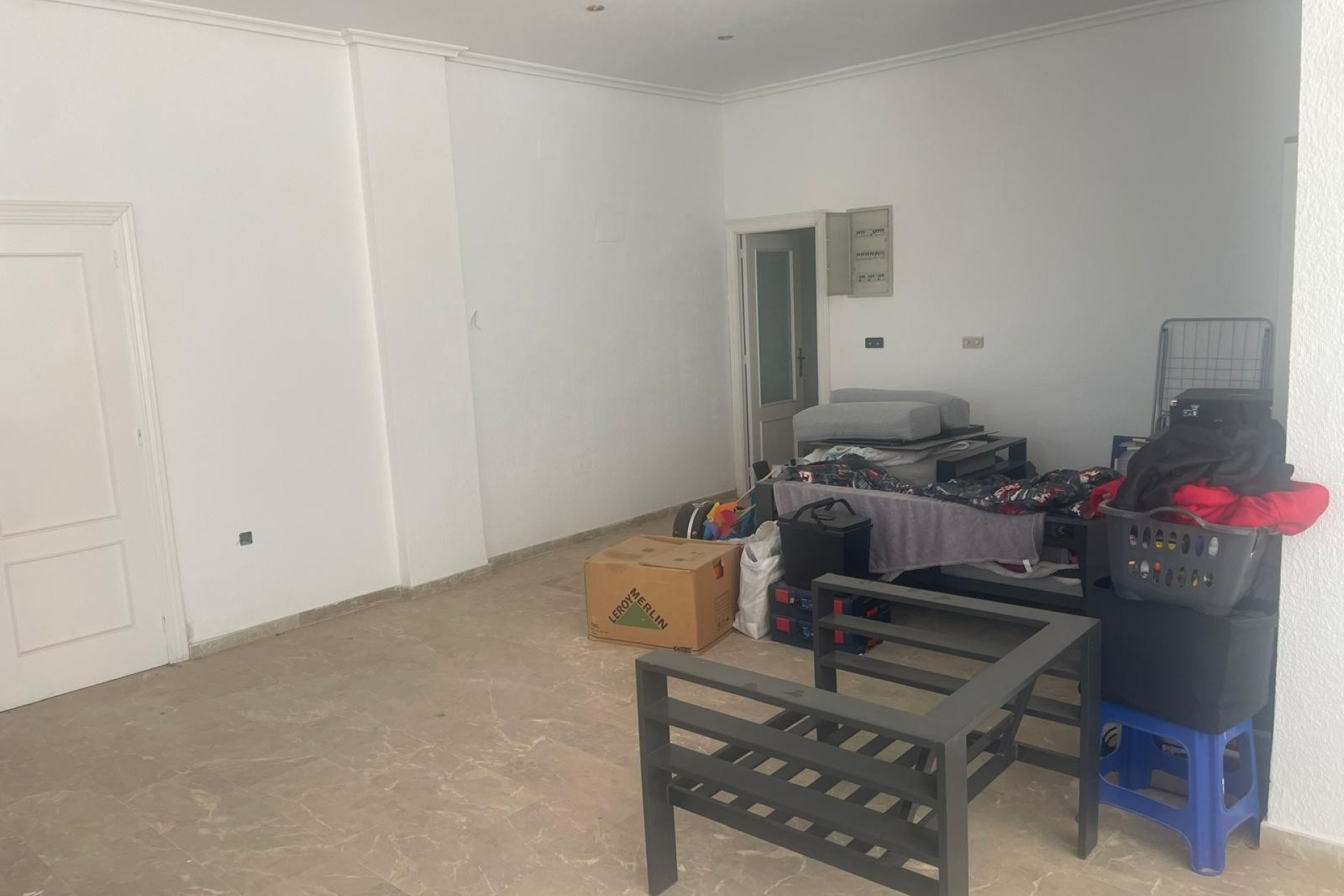 Resale - Commercial - La Mata