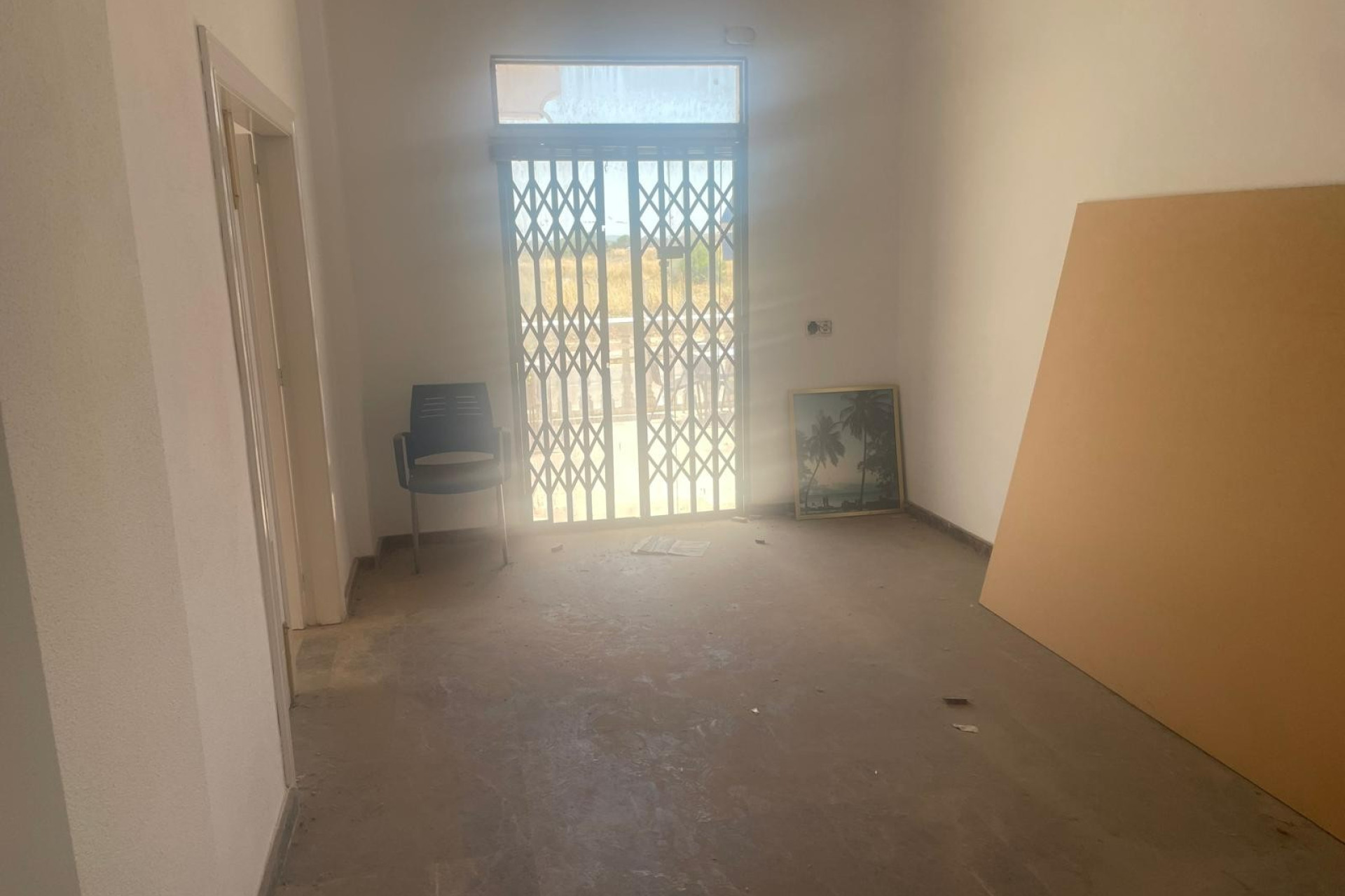 Resale - Commercial - La Mata