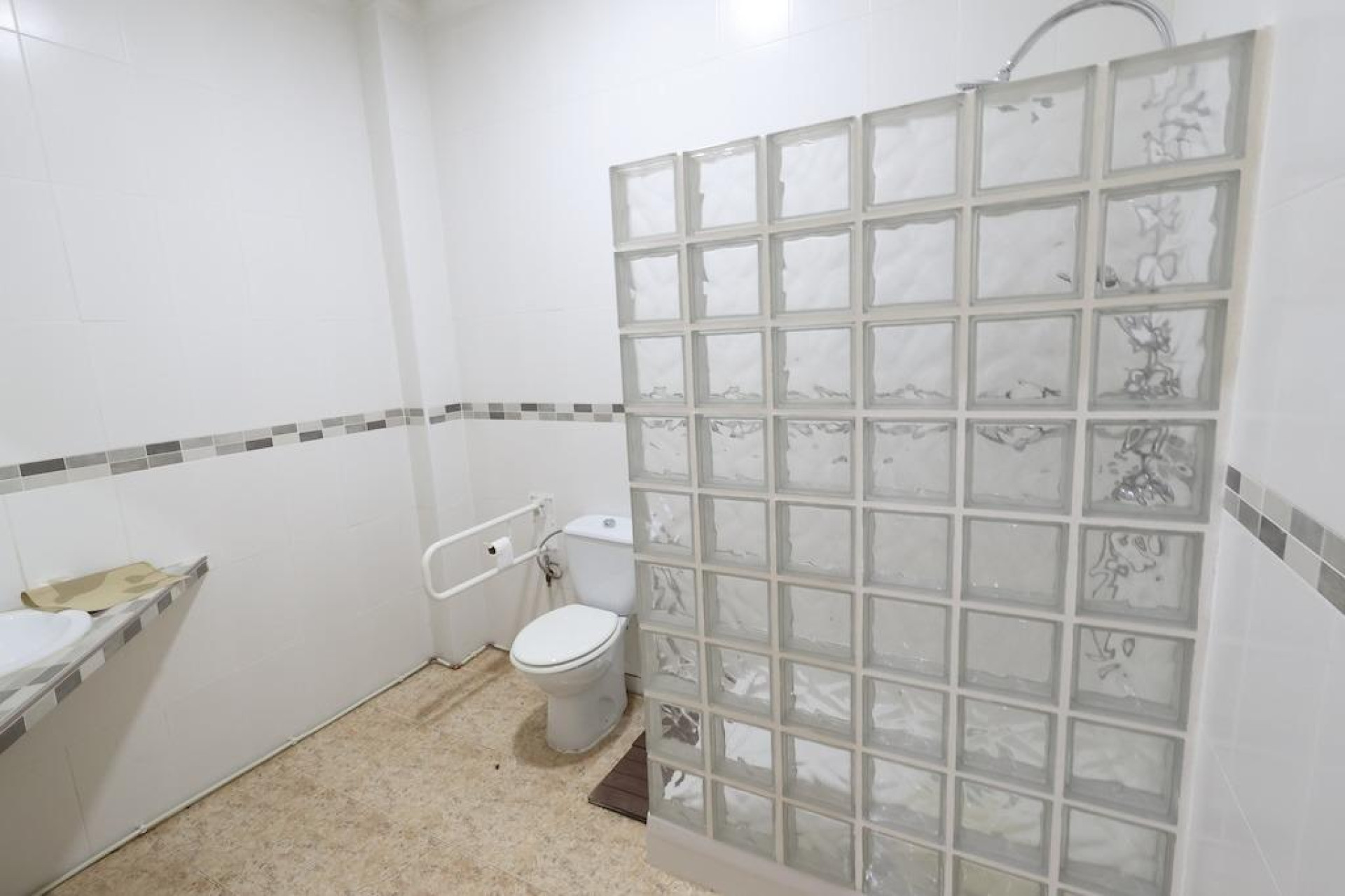 Resale - Commercial - Torrevieja - Centro