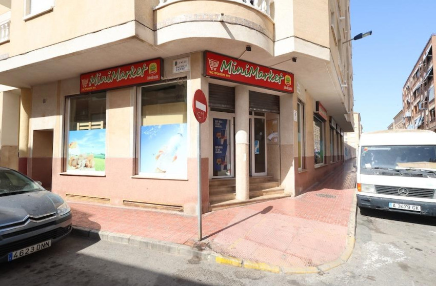 Resale - Commercial - Torrevieja - Estacion de autobuses