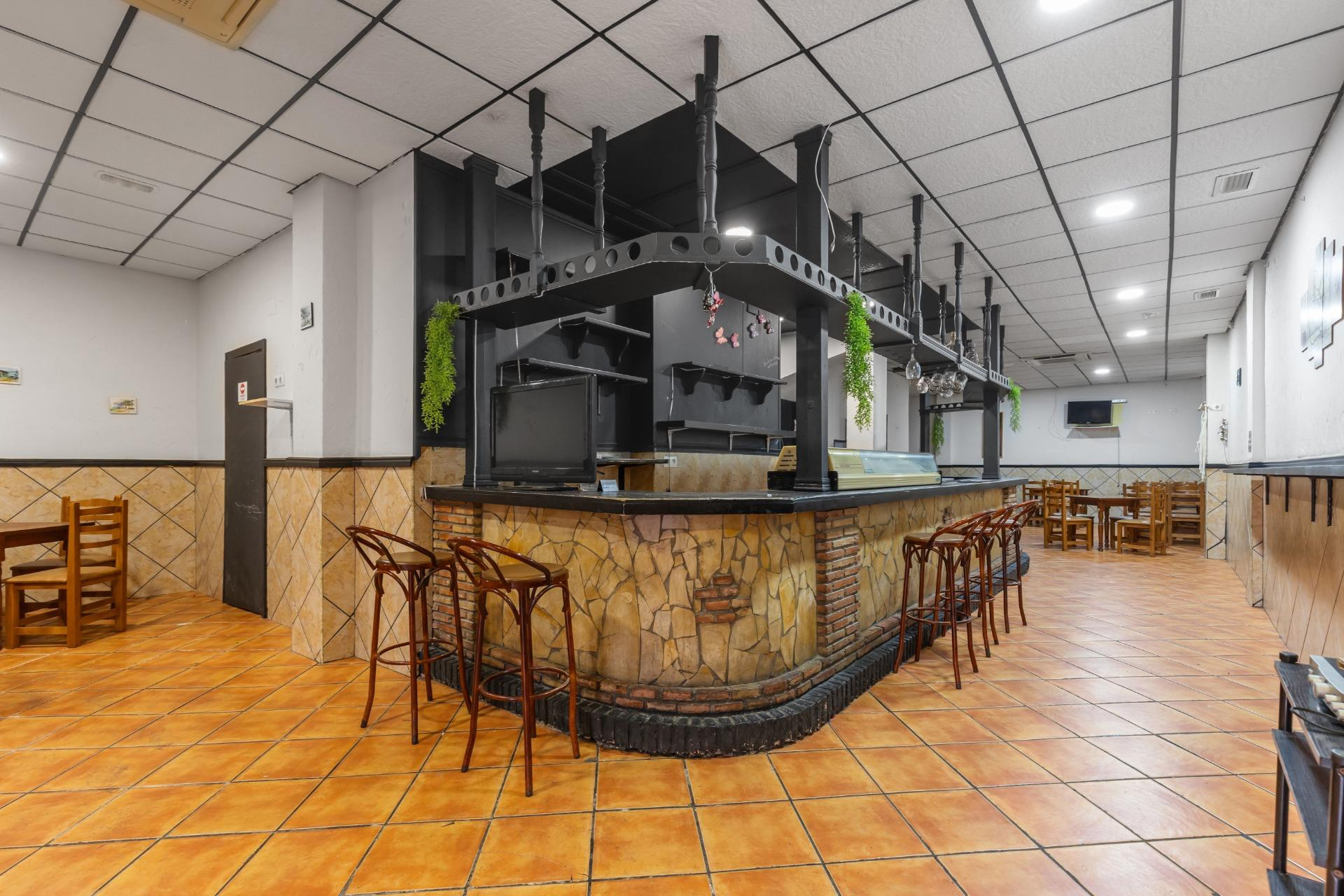 Resale - Commercial - Torrevieja - Estacion de autobuses