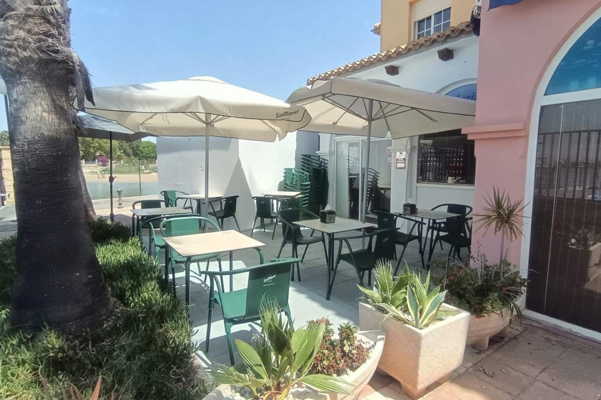 Resale - Commercial - Torrevieja - Puerto