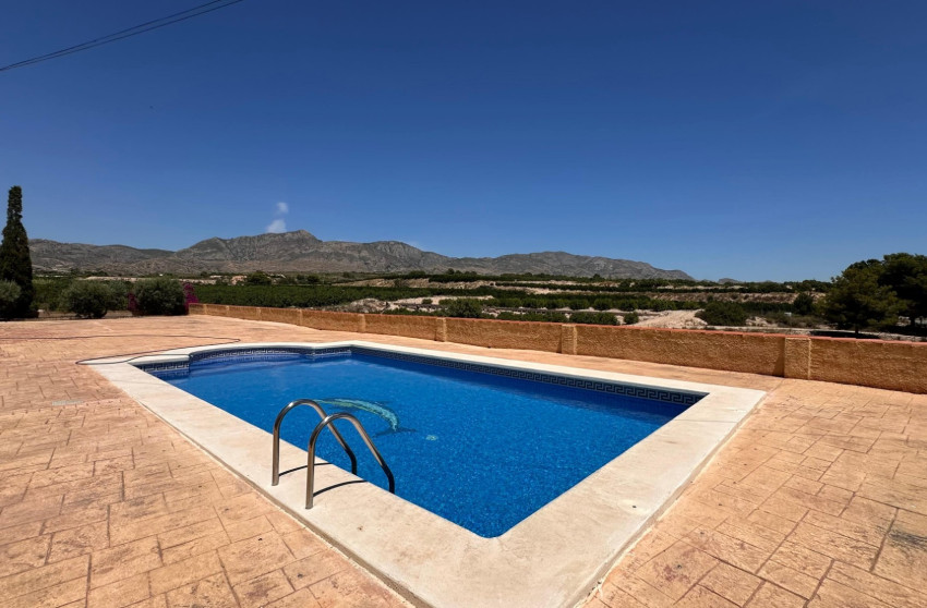 Resale - Country Property - Albatera - Albatera - Country