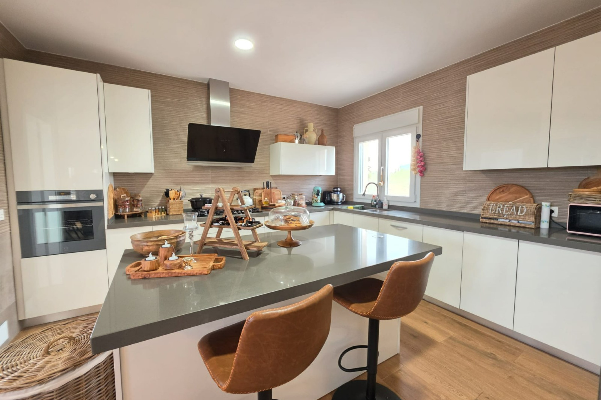 Resale - Country Property - Pinoso - Pinoso - Country