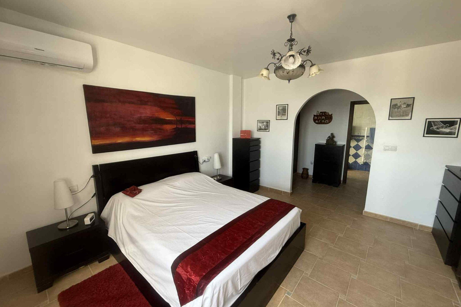 Resale - Detached House / Villa - Almoradí