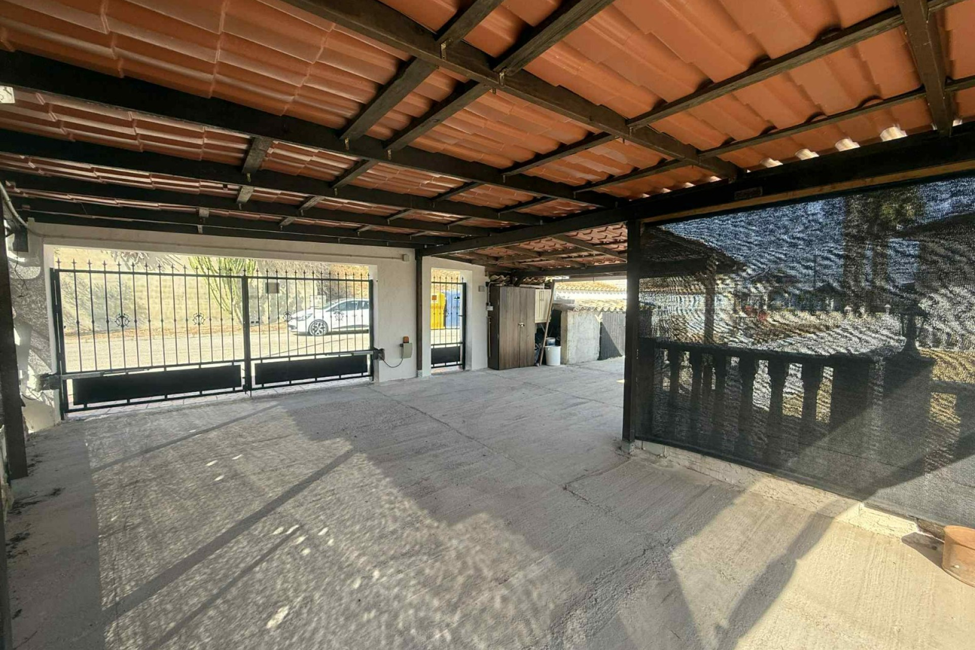 Resale - Detached House / Villa - Almoradí