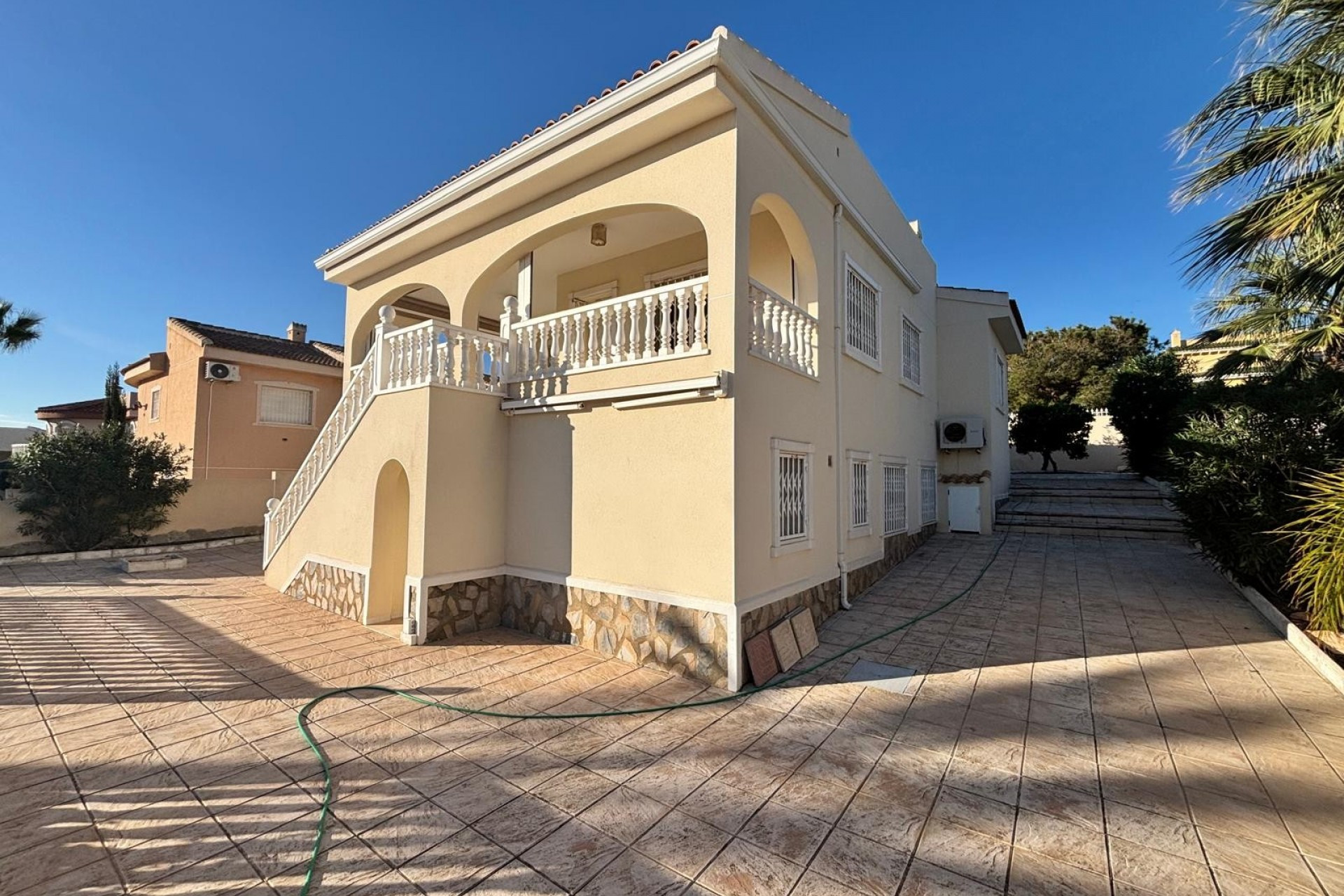 Resale - Detached House / Villa - Ciudad Quesada - La Fiesta
