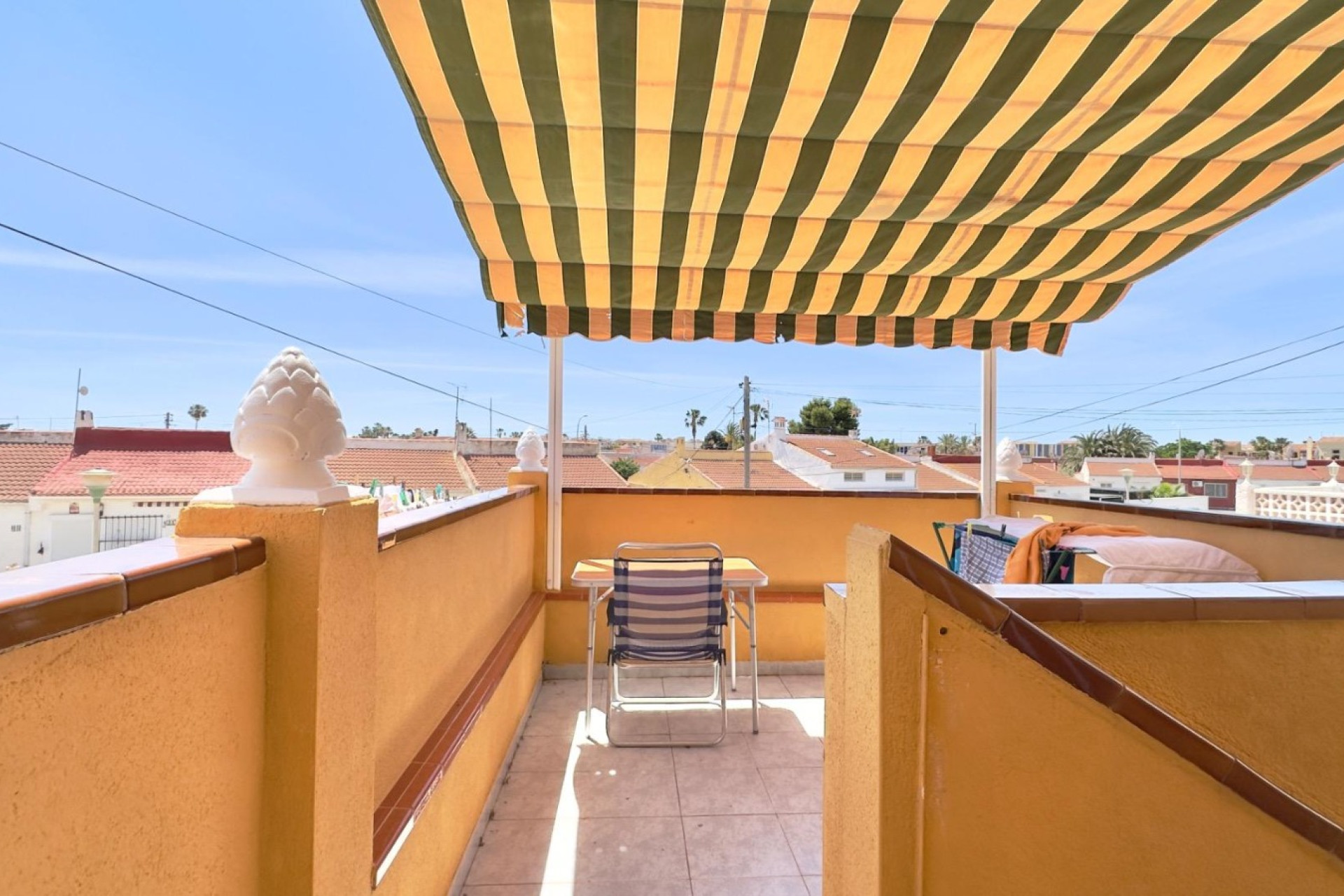 Resale - Detached House / Villa - Torrevieja - Torreta III