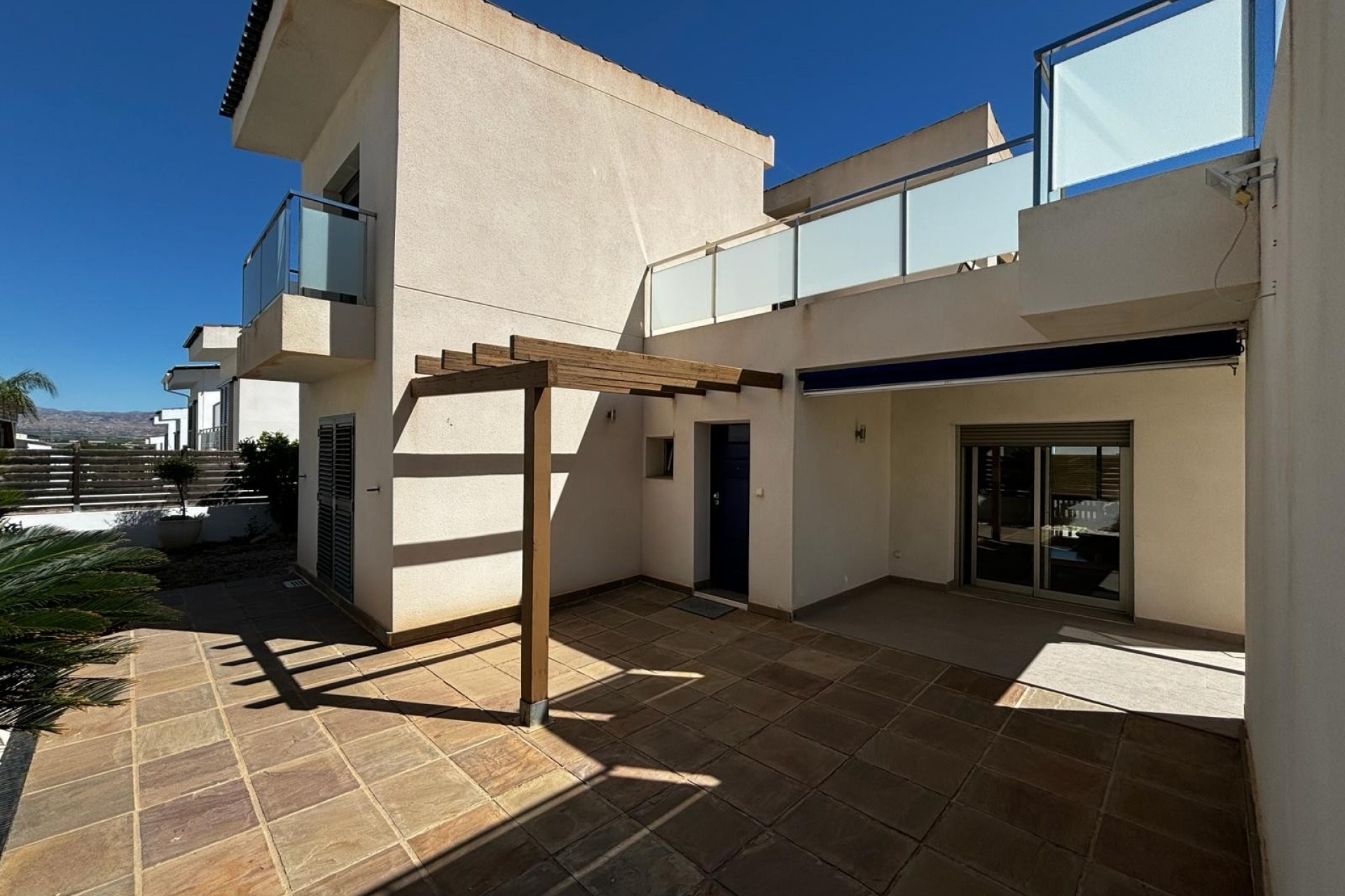 Resale - Detached Villa - Cox - Cox - Country