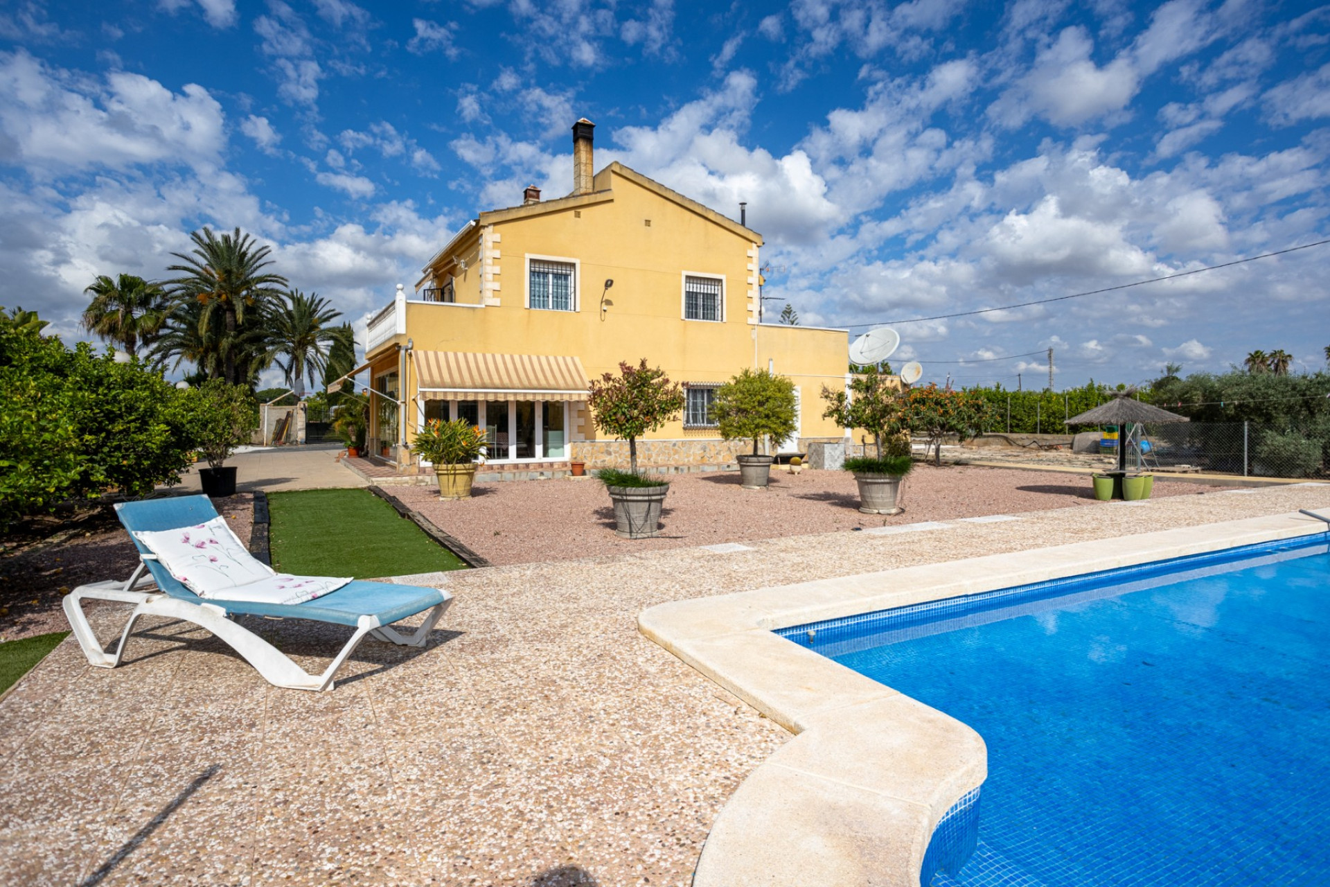 Resale - Detached Villa - Elche - La Hoya