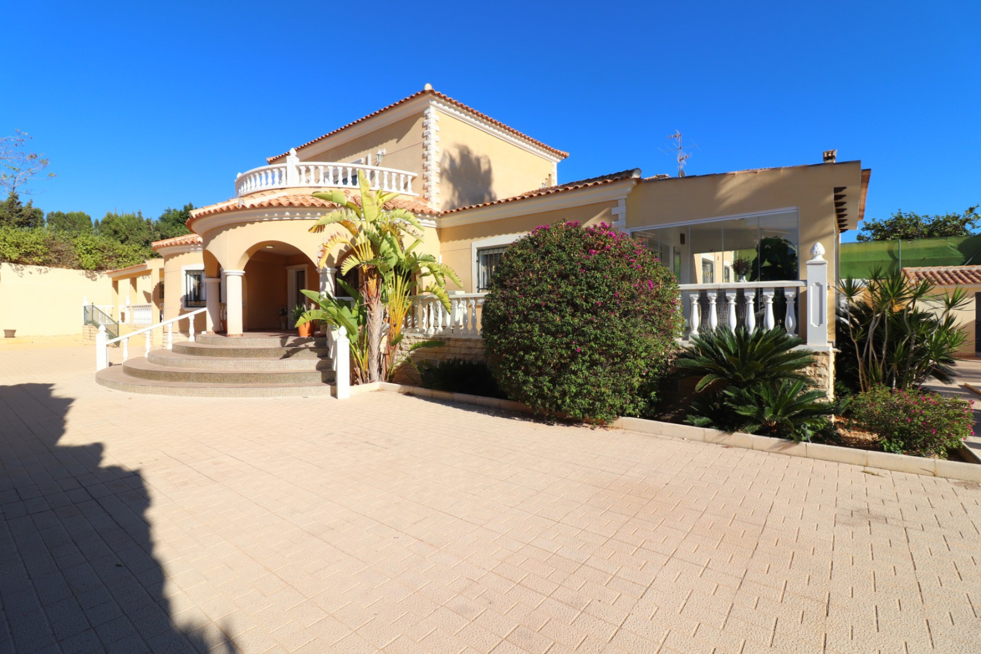 Resale - Detached Villa - La Marina - La Escuera